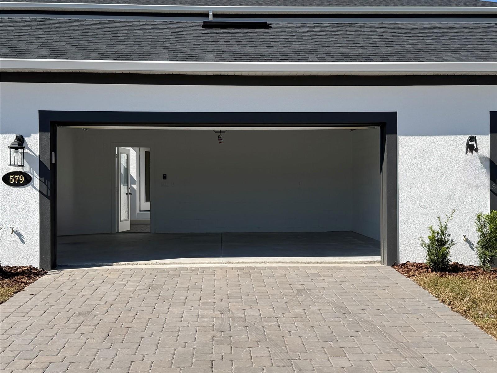 Image 13 of 32 For 579 Pothos Street