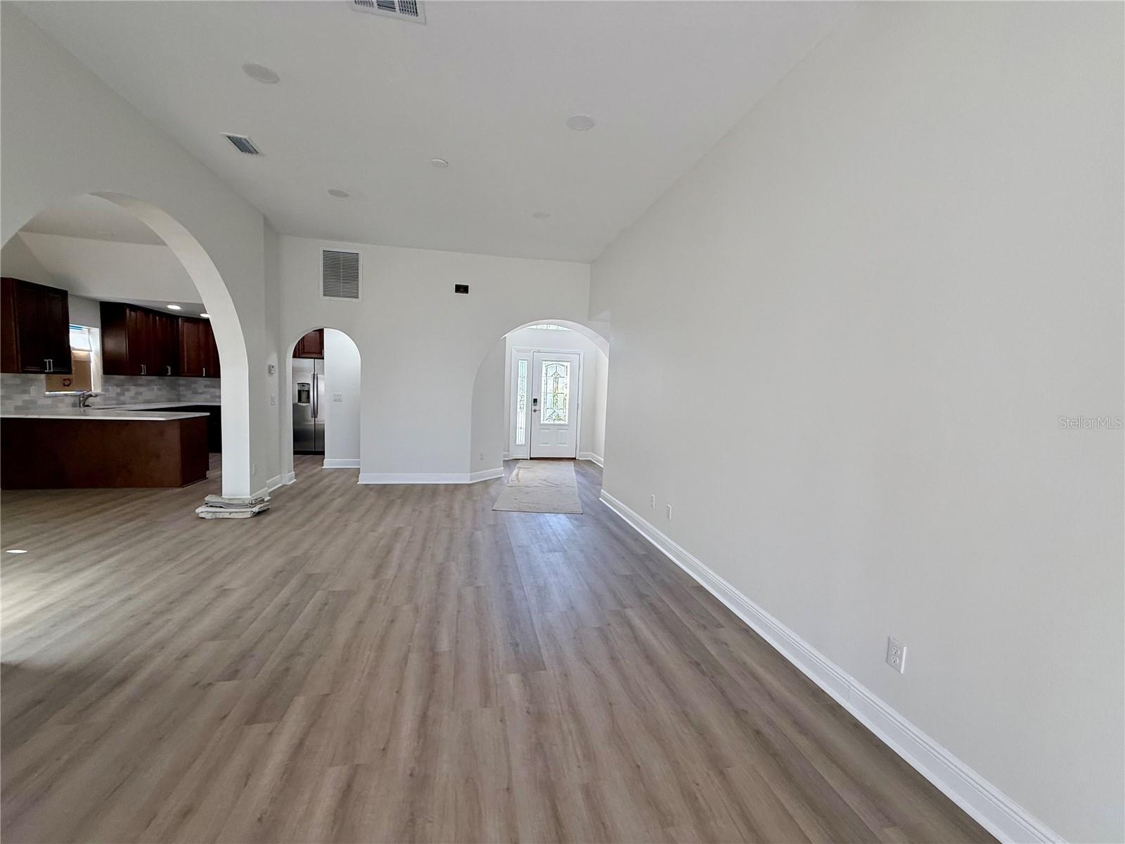 Listing photo id 12 for 1760 Stafford Springs Boulevard