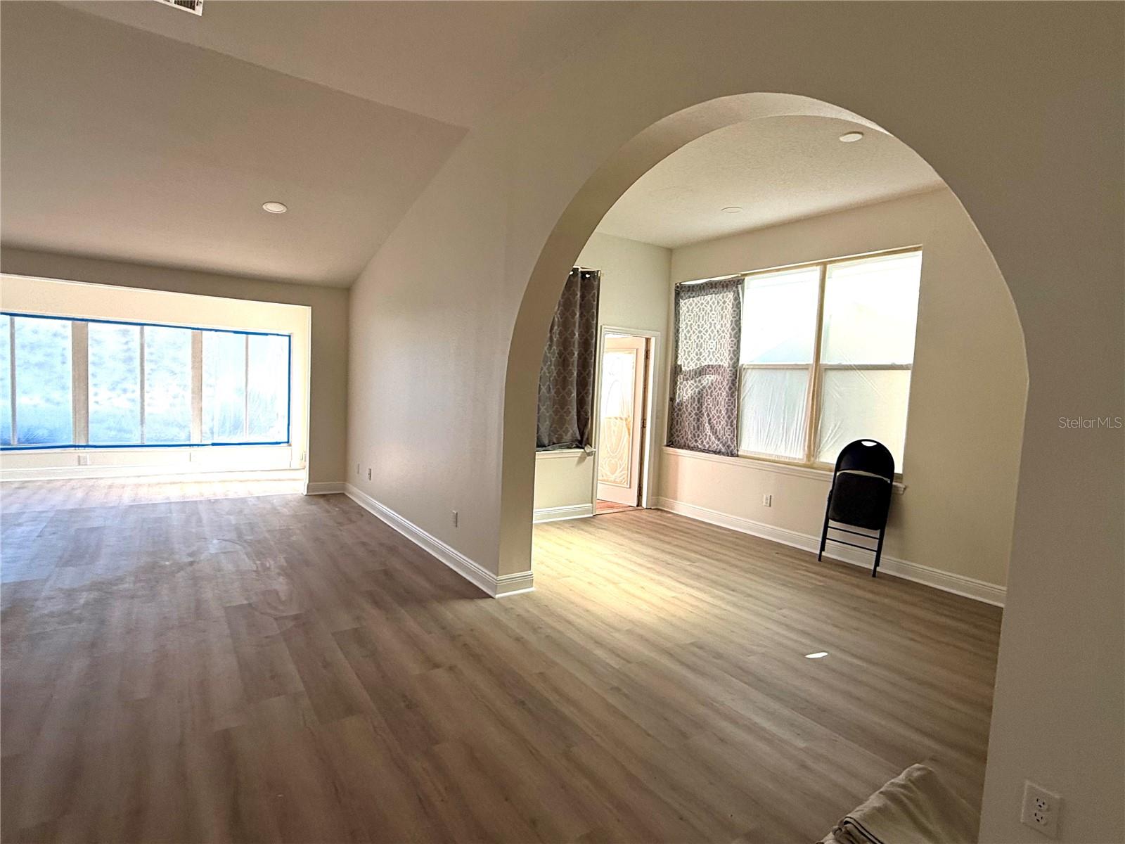 Listing photo id 13 for 1760 Stafford Springs Boulevard