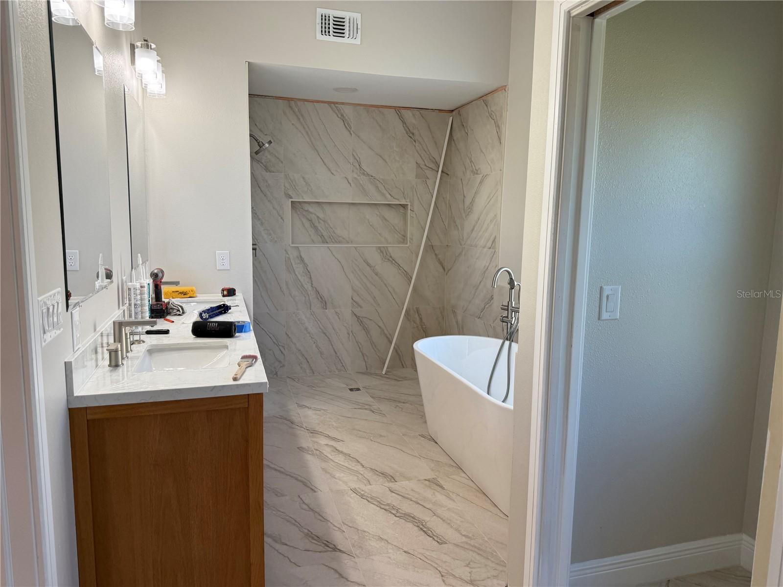 Listing photo id 16 for 1760 Stafford Springs Boulevard