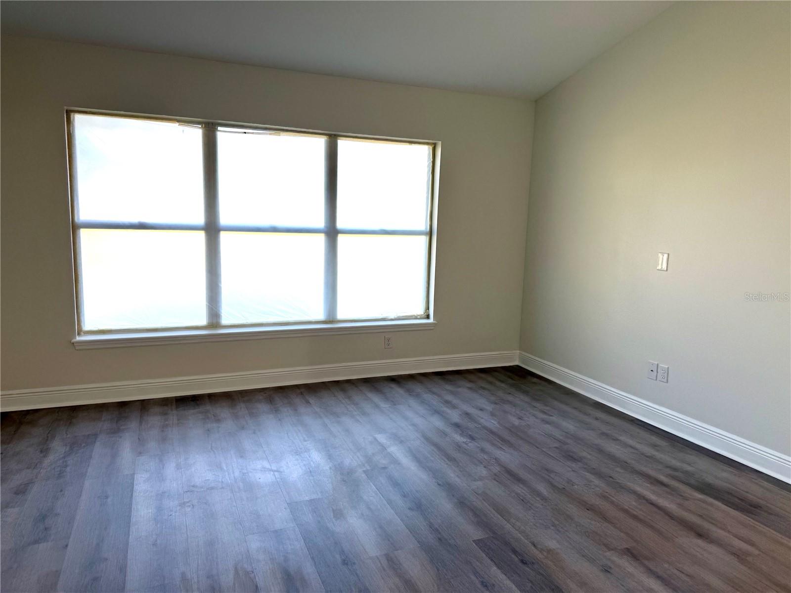 Listing photo id 18 for 1760 Stafford Springs Boulevard