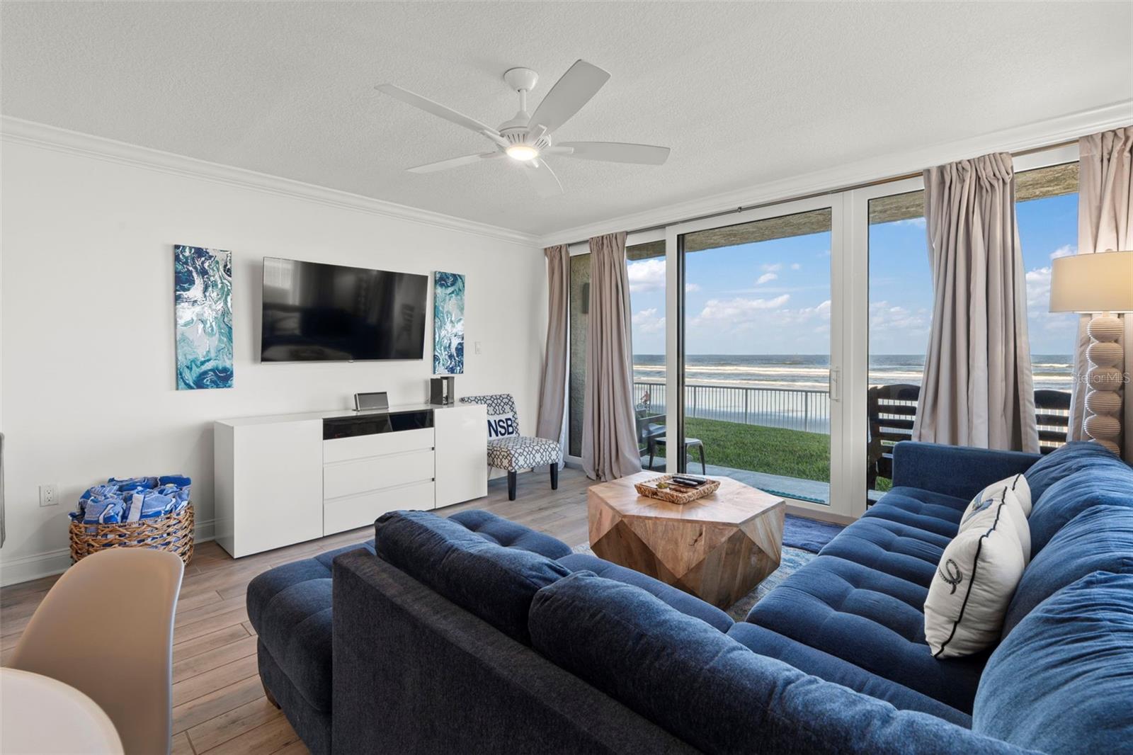 Image 10 of 46 For 2401 Atlantic Avenue E101