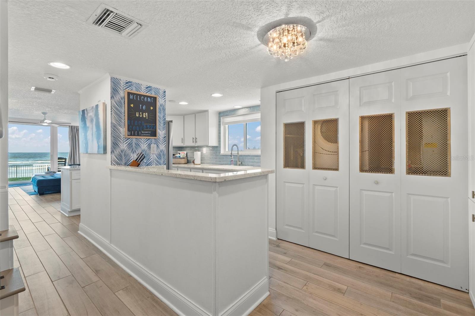 Image 19 of 46 For 2401 Atlantic Avenue E101