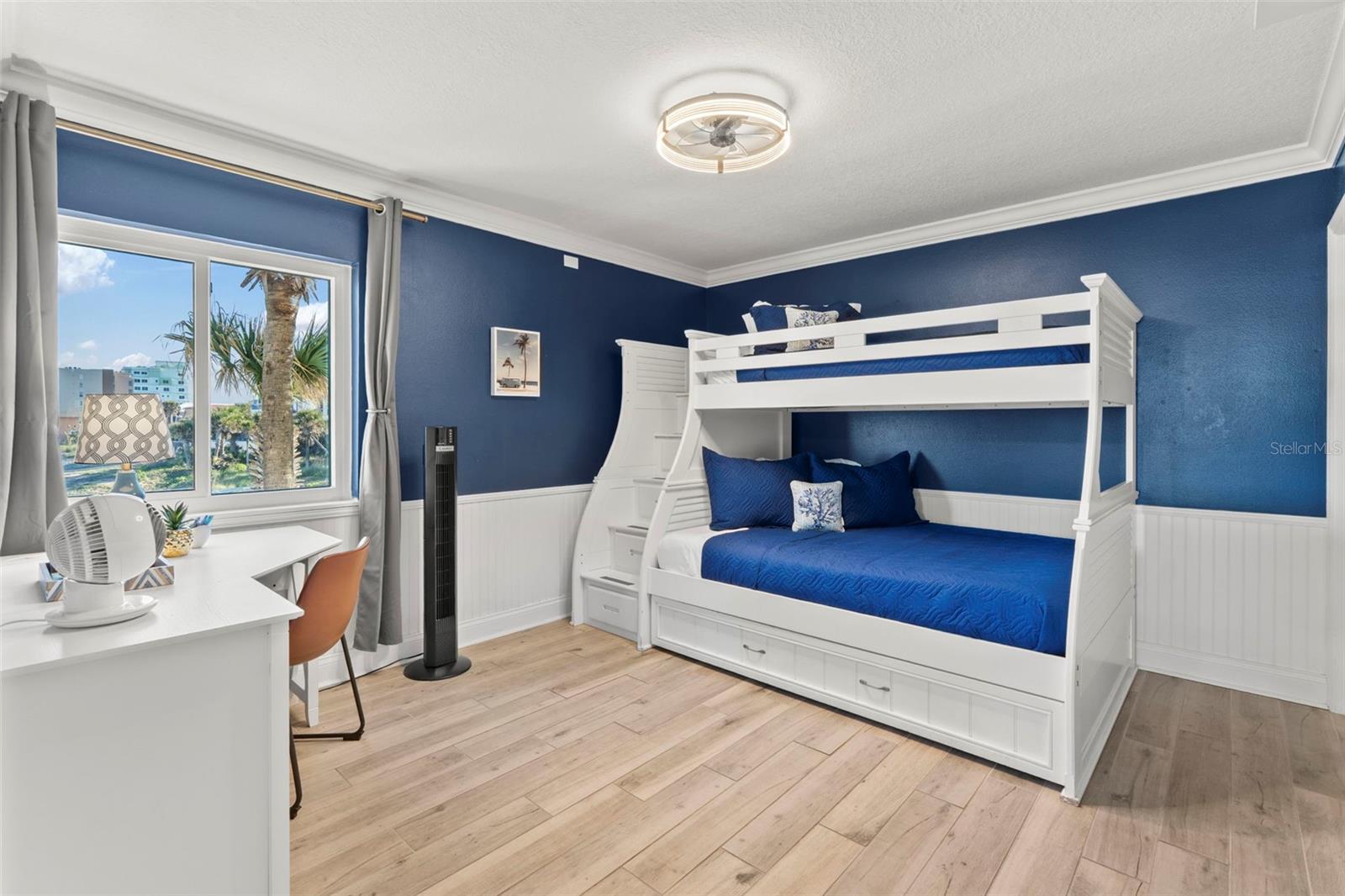 Image 31 of 46 For 2401 Atlantic Avenue E101