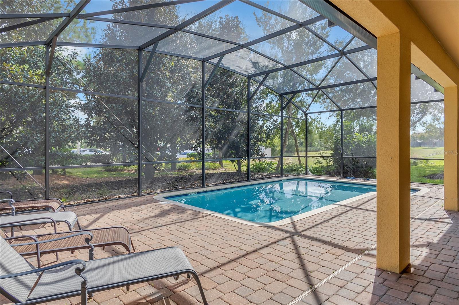 Image 34 of 46 For 1401 Moon Valley Drive