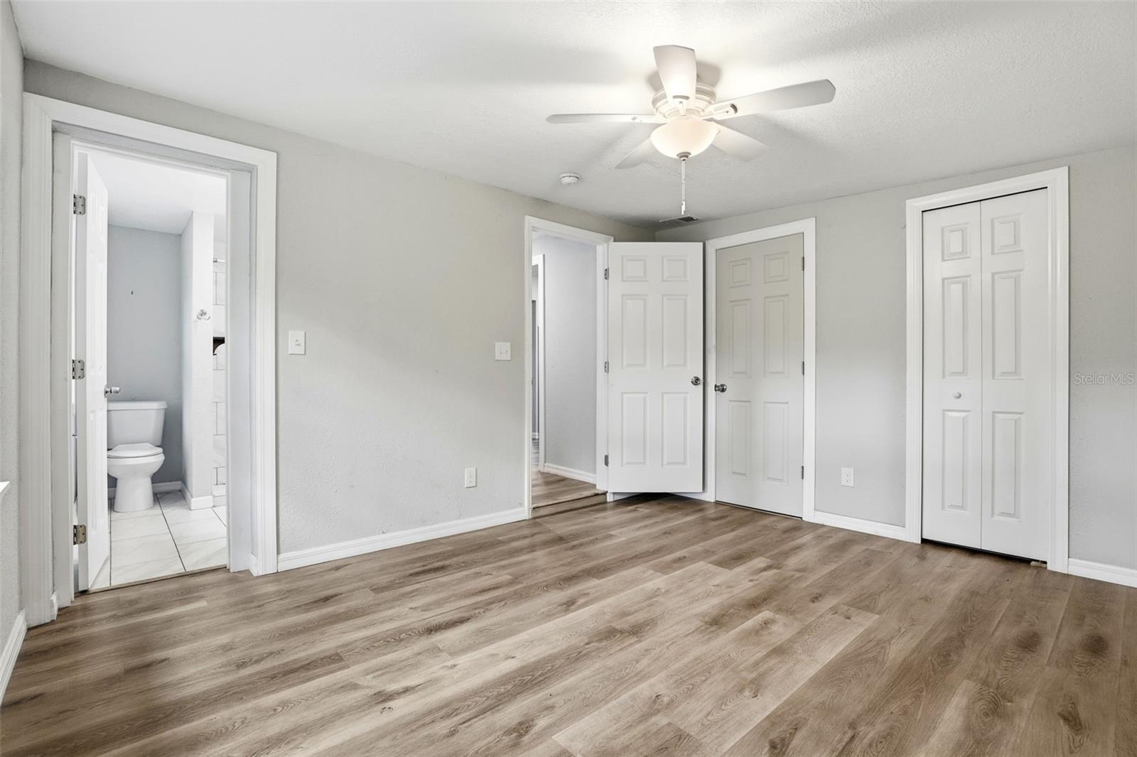 Image 15 of 36 For 1515 Elliott Street