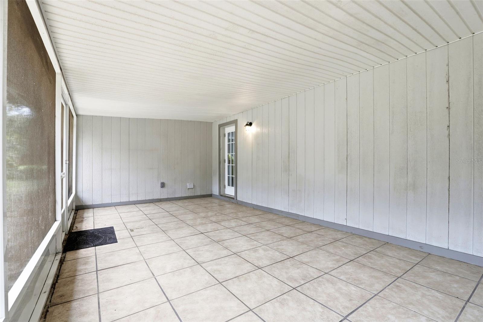 Image 26 of 36 For 1515 Elliott Street