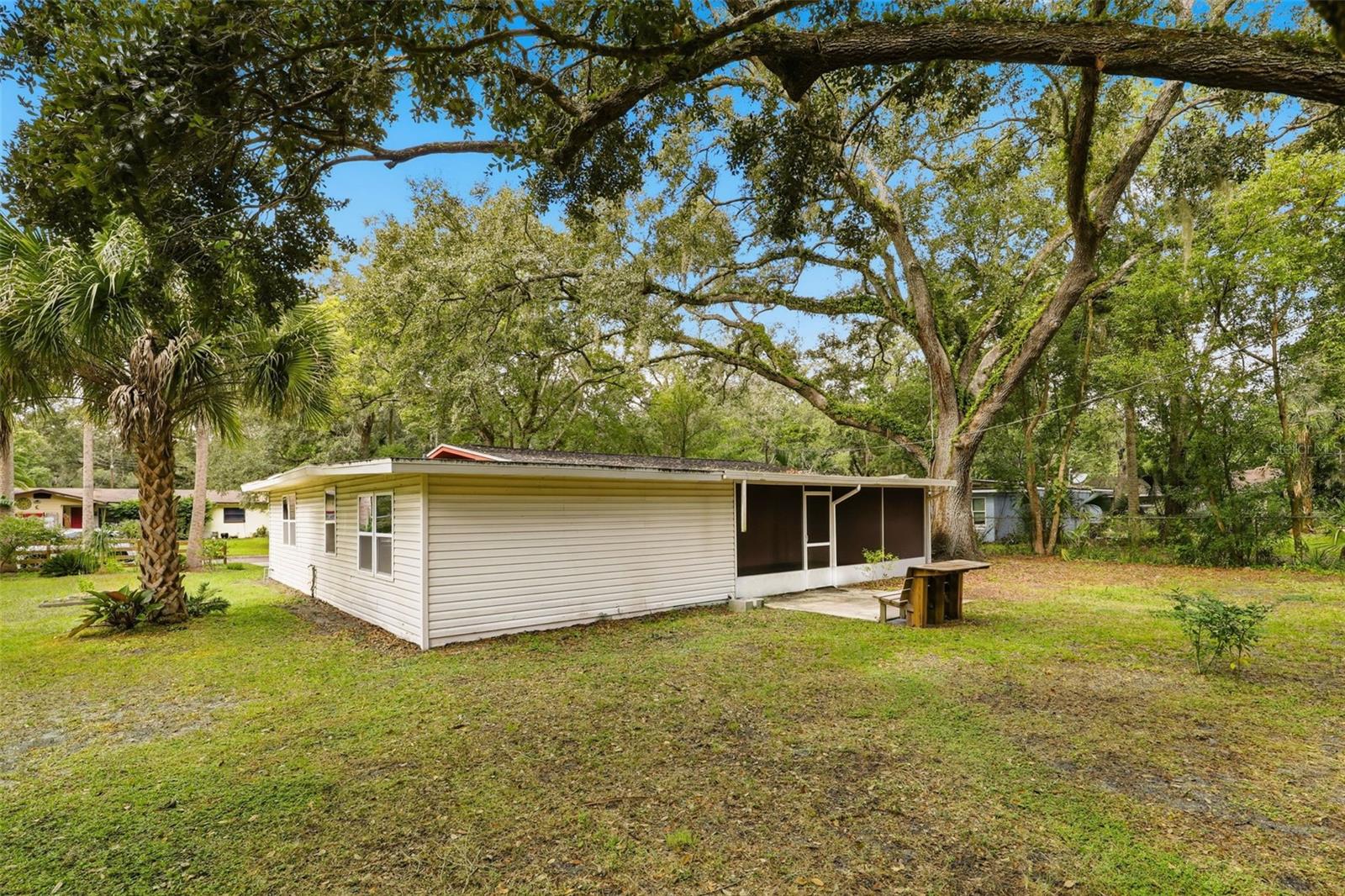 Image 30 of 36 For 1515 Elliott Street