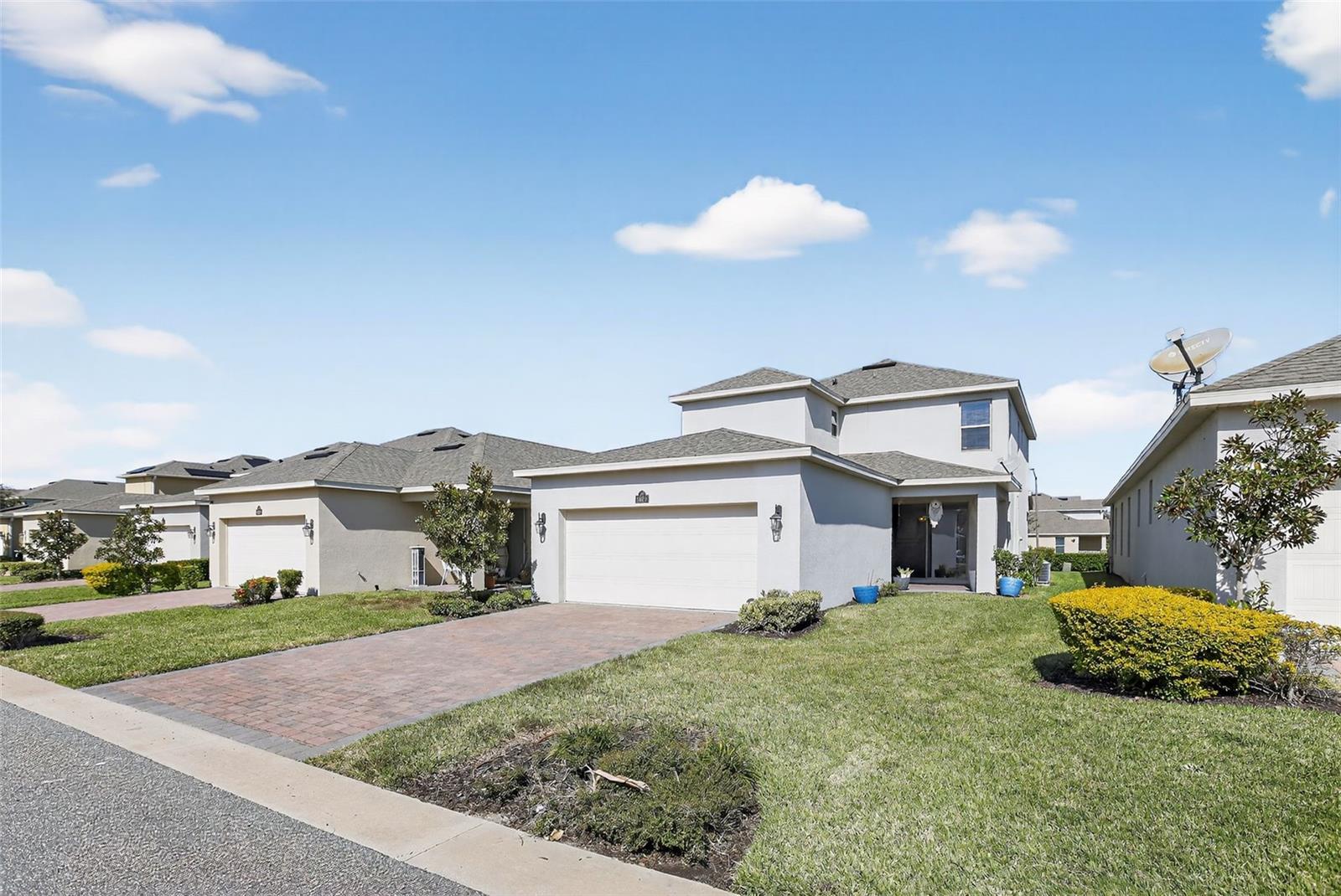 Image 4 of 34 For 10625 Atwater Bay Drive