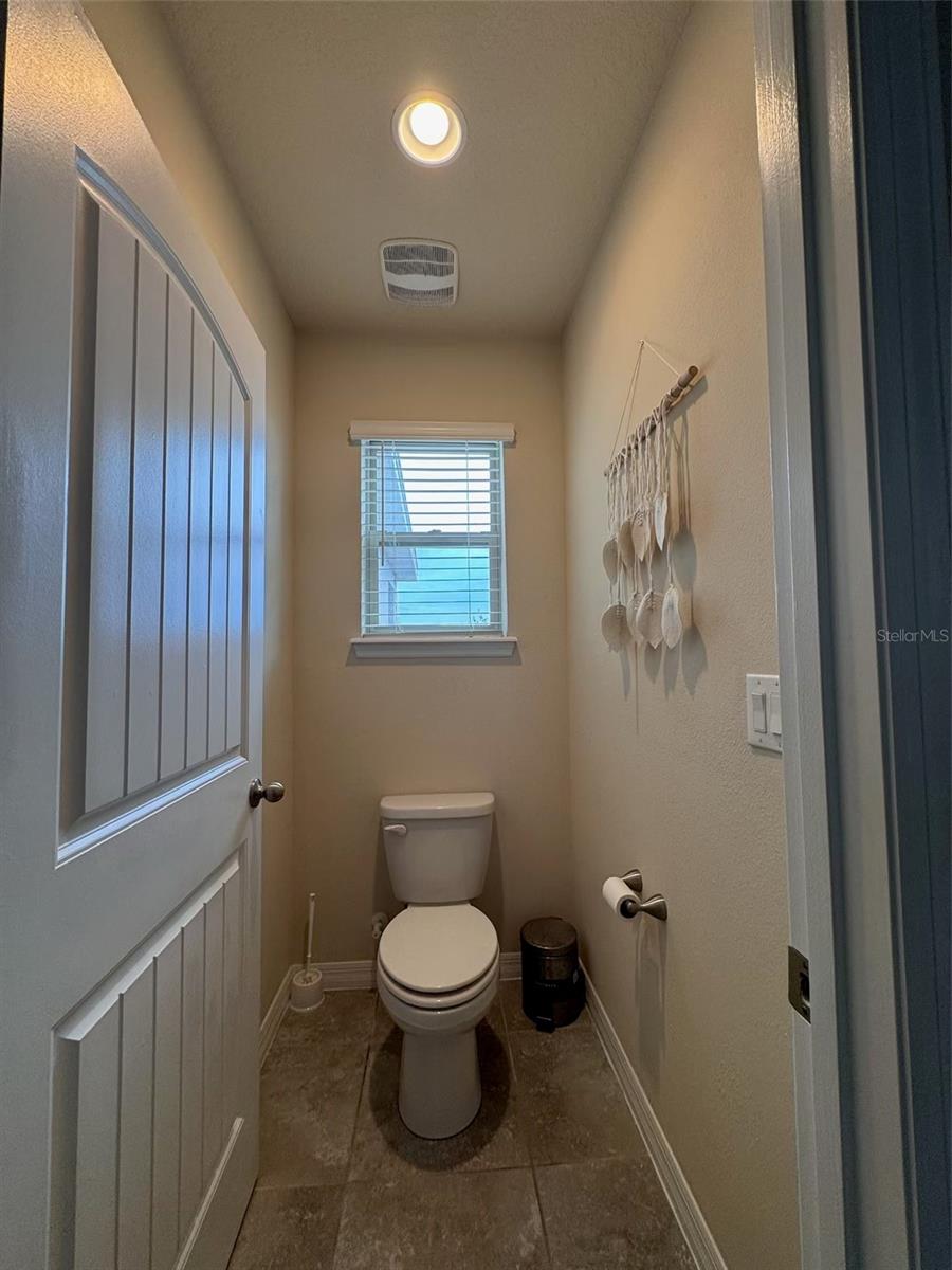 Image 9 of 34 For 10625 Atwater Bay Drive