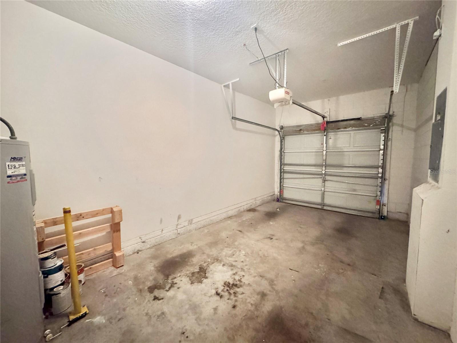 Image 16 of 17 For 6464 Goldenrod Road 32a