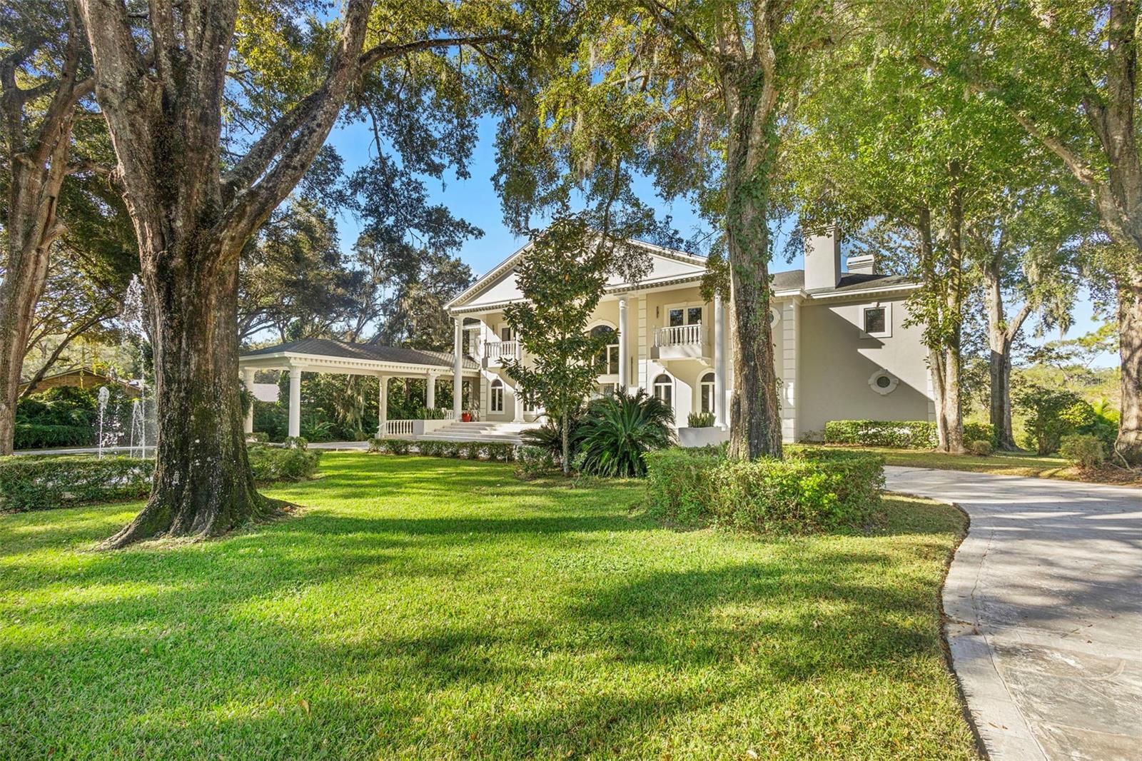 Listing photo id 26 for 1126 Brownshire Court