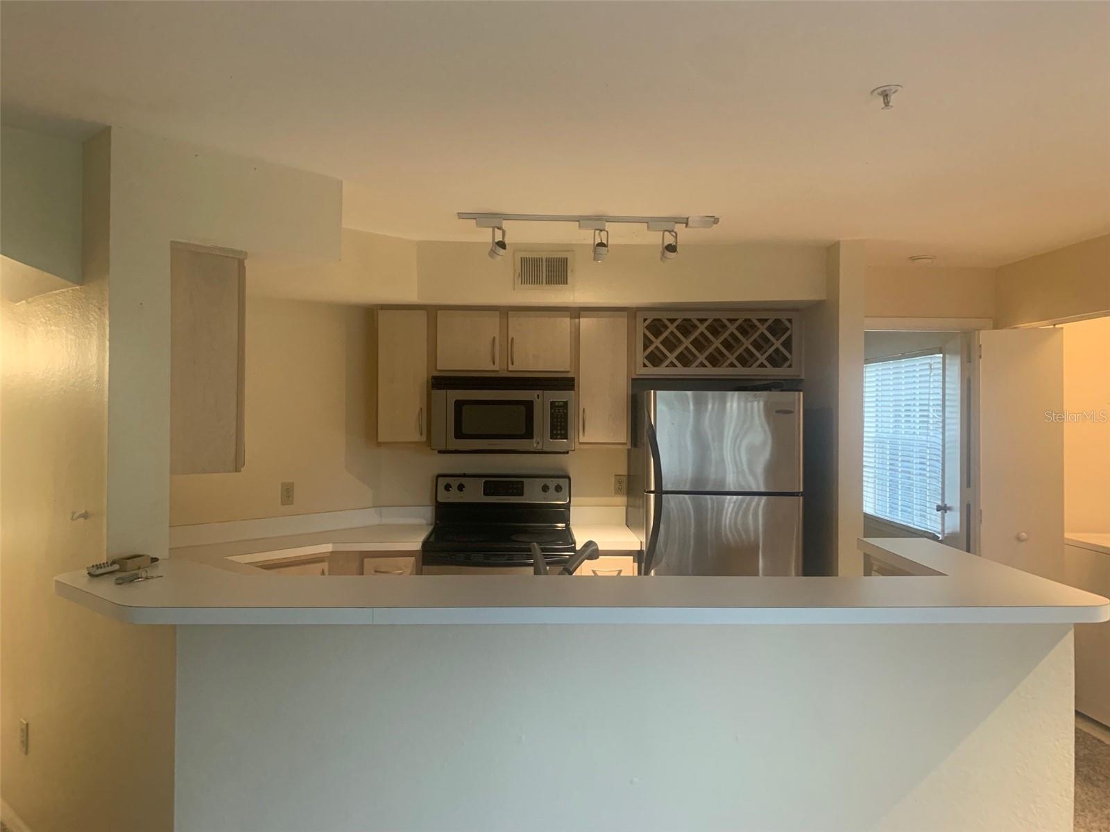 Image 5 of 23 For 7310 Westpointe Boulevard 622