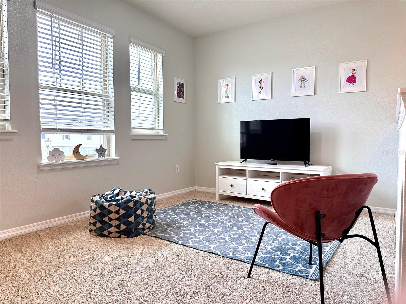 Image 31 of 37 For 17098 Water Spring Boulevard