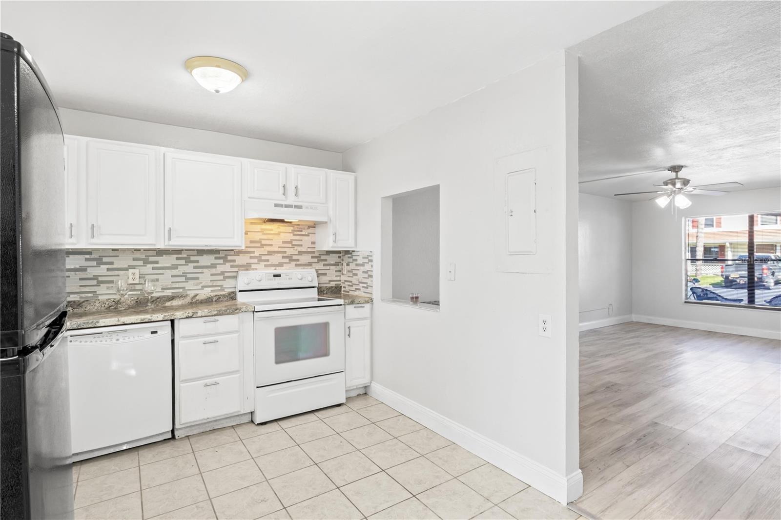 Image 9 of 17 For 980 Canal View Boulevard I3