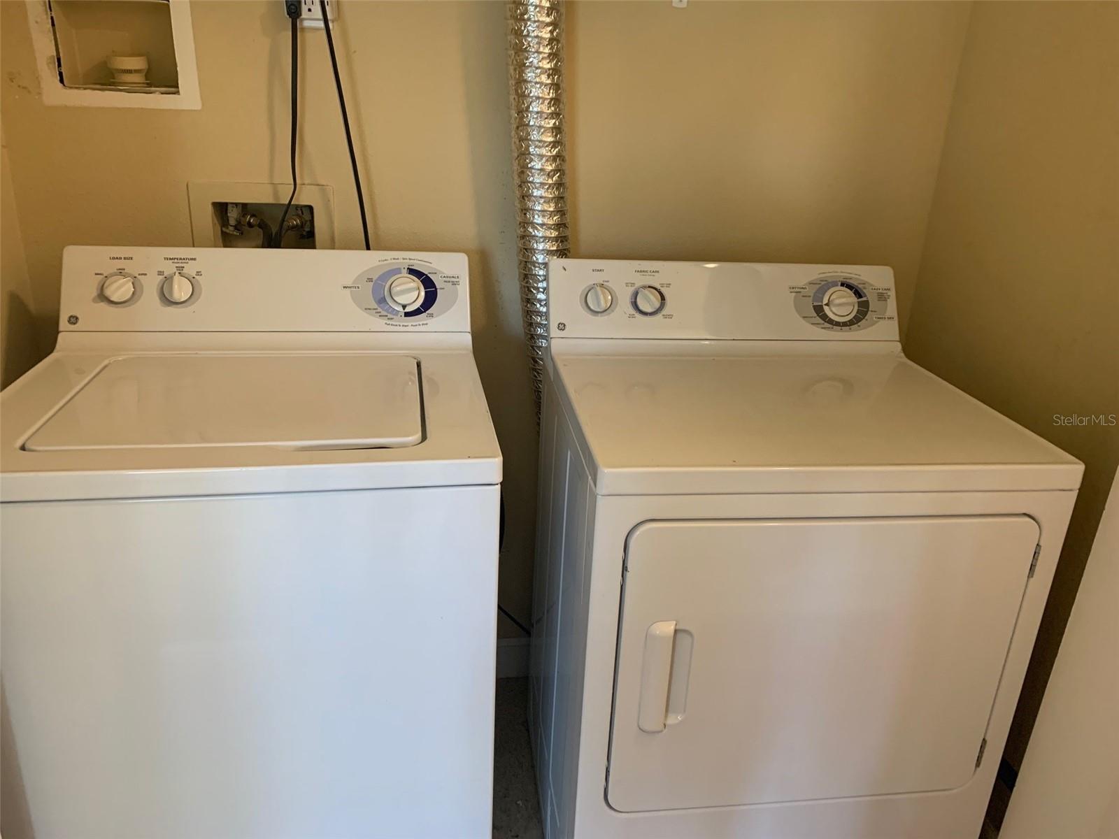 Image 12 of 24 For 2007 Dixie Belle Drive 2007d