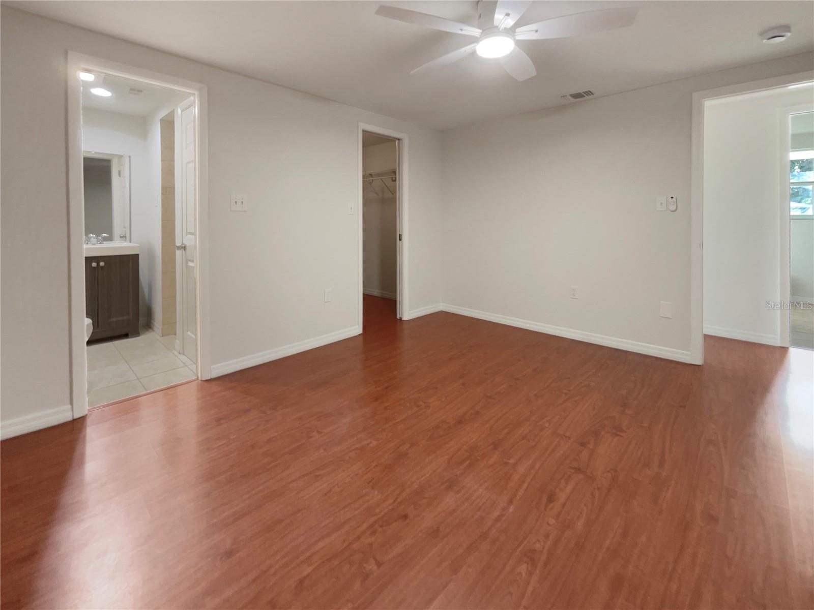 Listing photo id 14 for 2132 Mcintosh Road