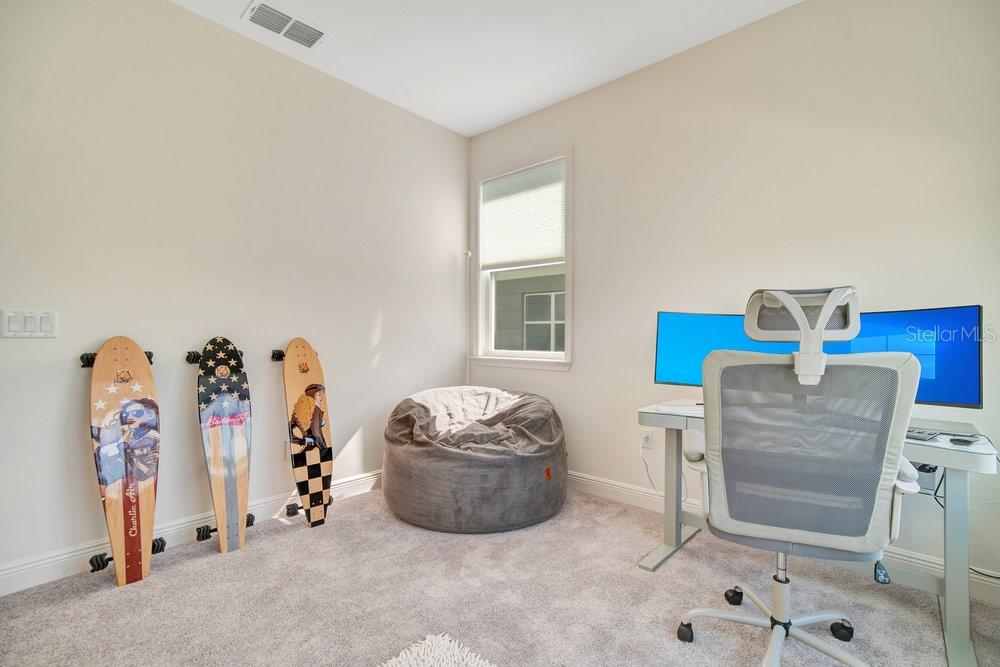 Image 18 of 28 For 9796 Bucklow Hill Drive