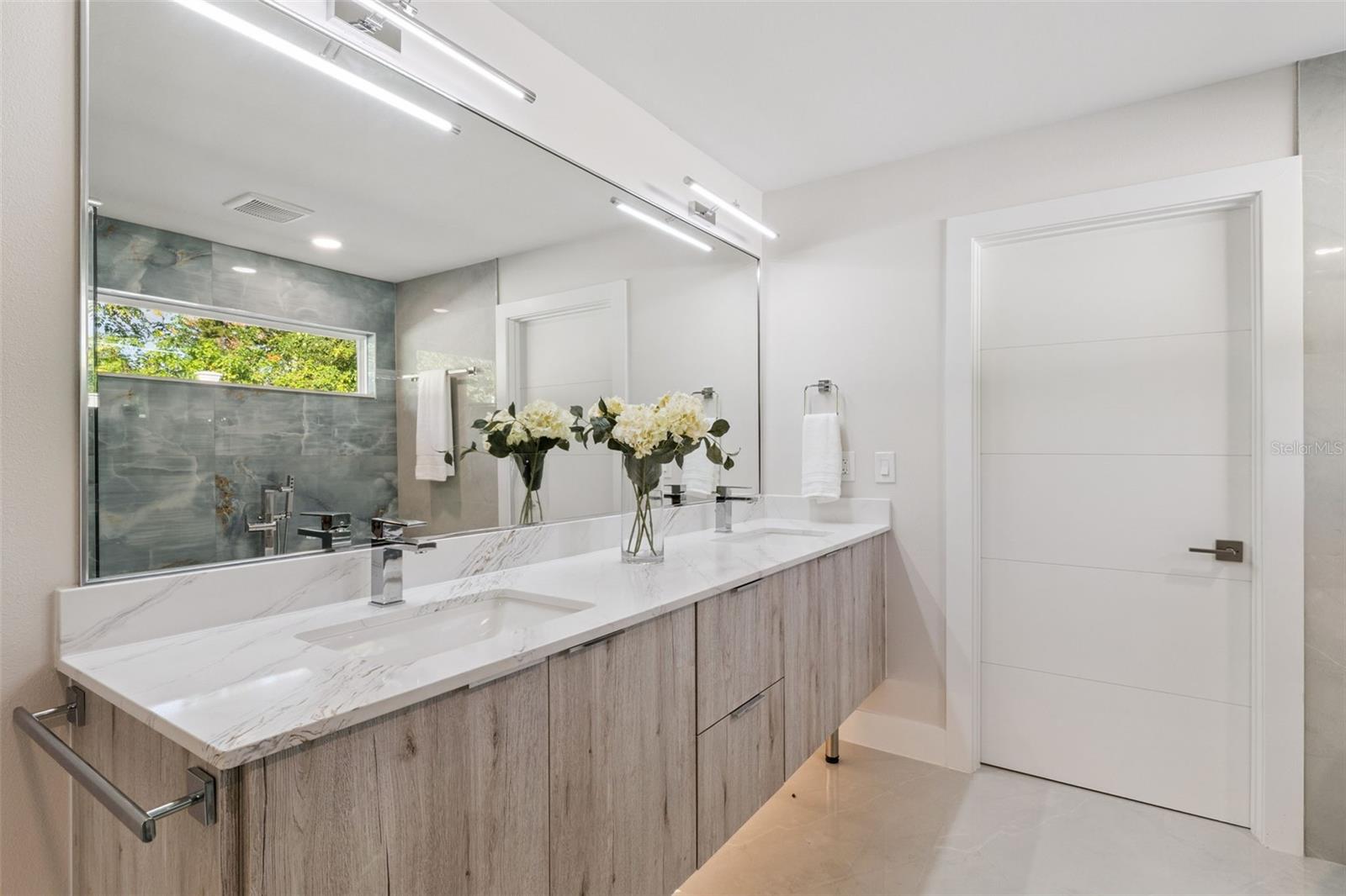 Image 29 of 50 For 2015 Summerfield Road