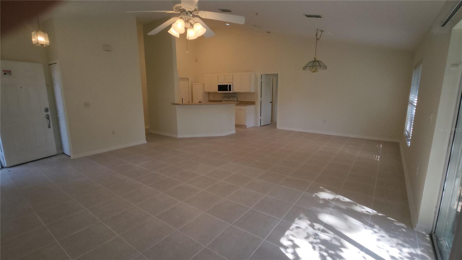 Image 14 of 55 For 1292 Fairway Drive