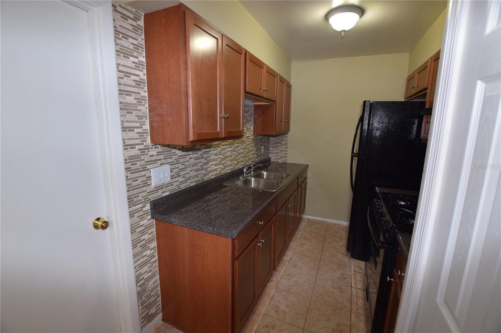 Image 6 of 16 For 3173 Split Willow Drive