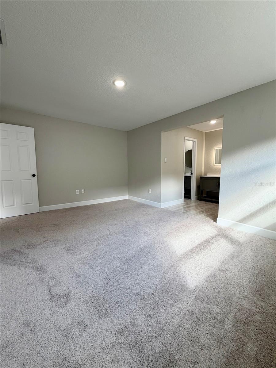 Image 14 of 44 For 630 Peachwood Drive