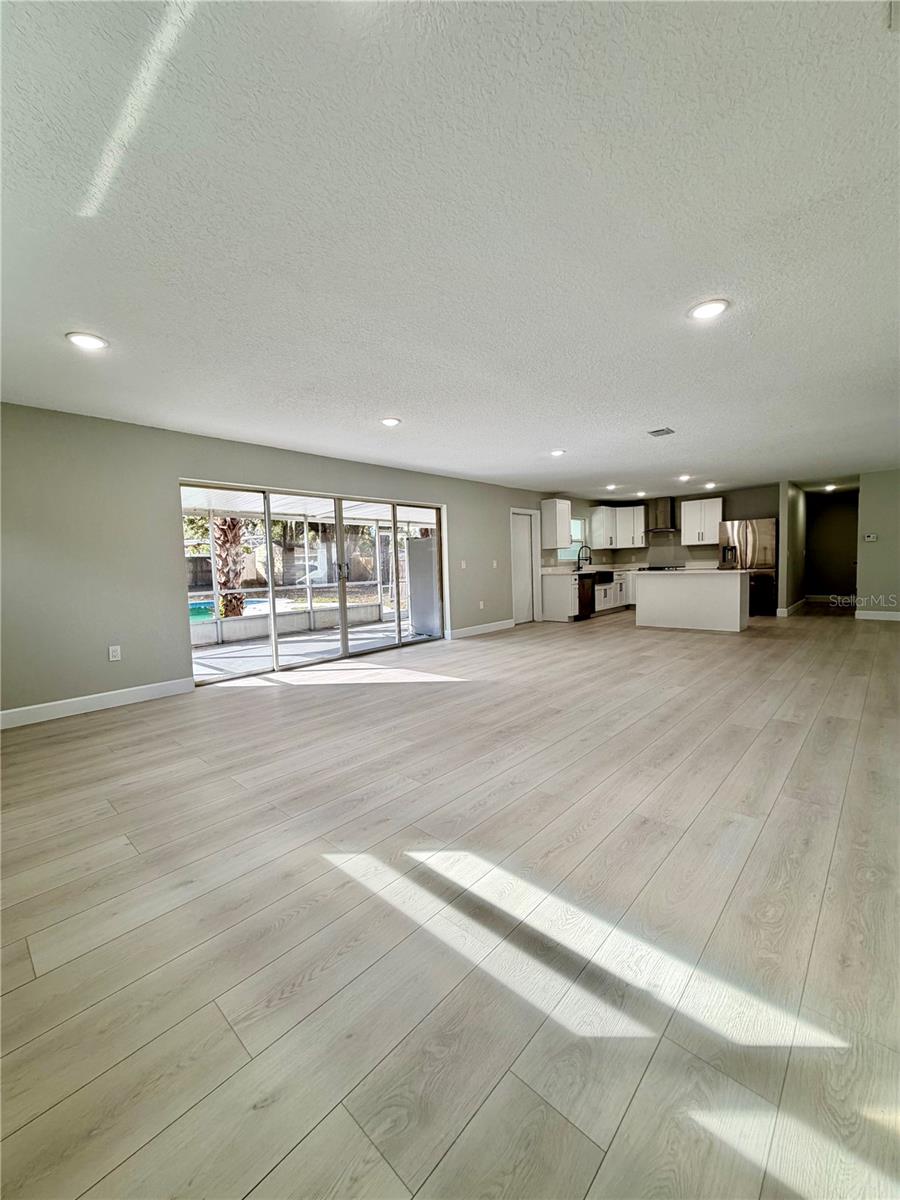 Image 28 of 44 For 630 Peachwood Drive