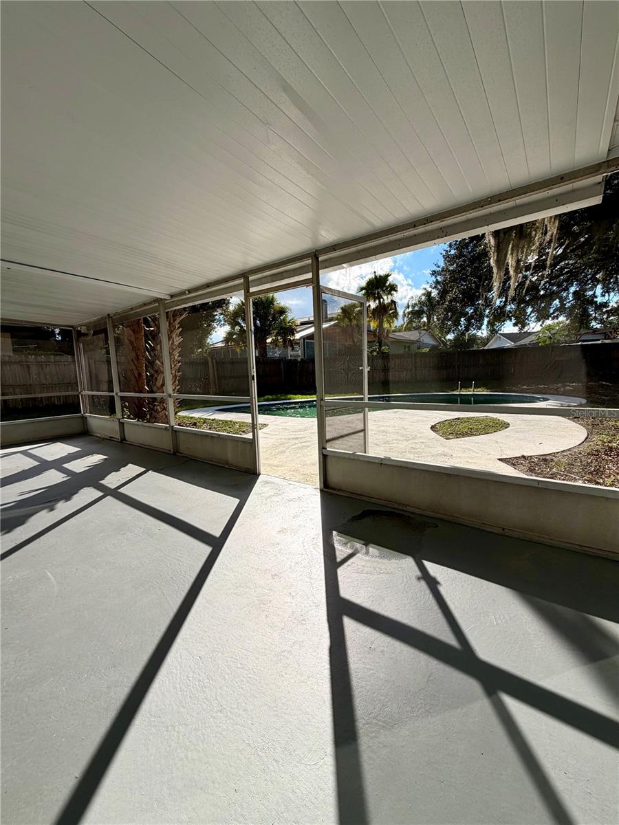 Image 39 of 44 For 630 Peachwood Drive