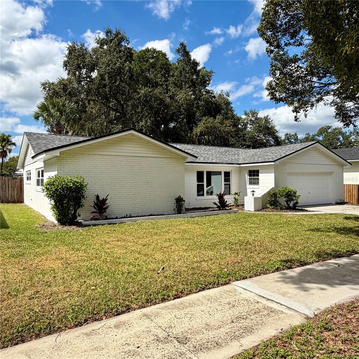 Image 6 of 44 For 630 Peachwood Drive