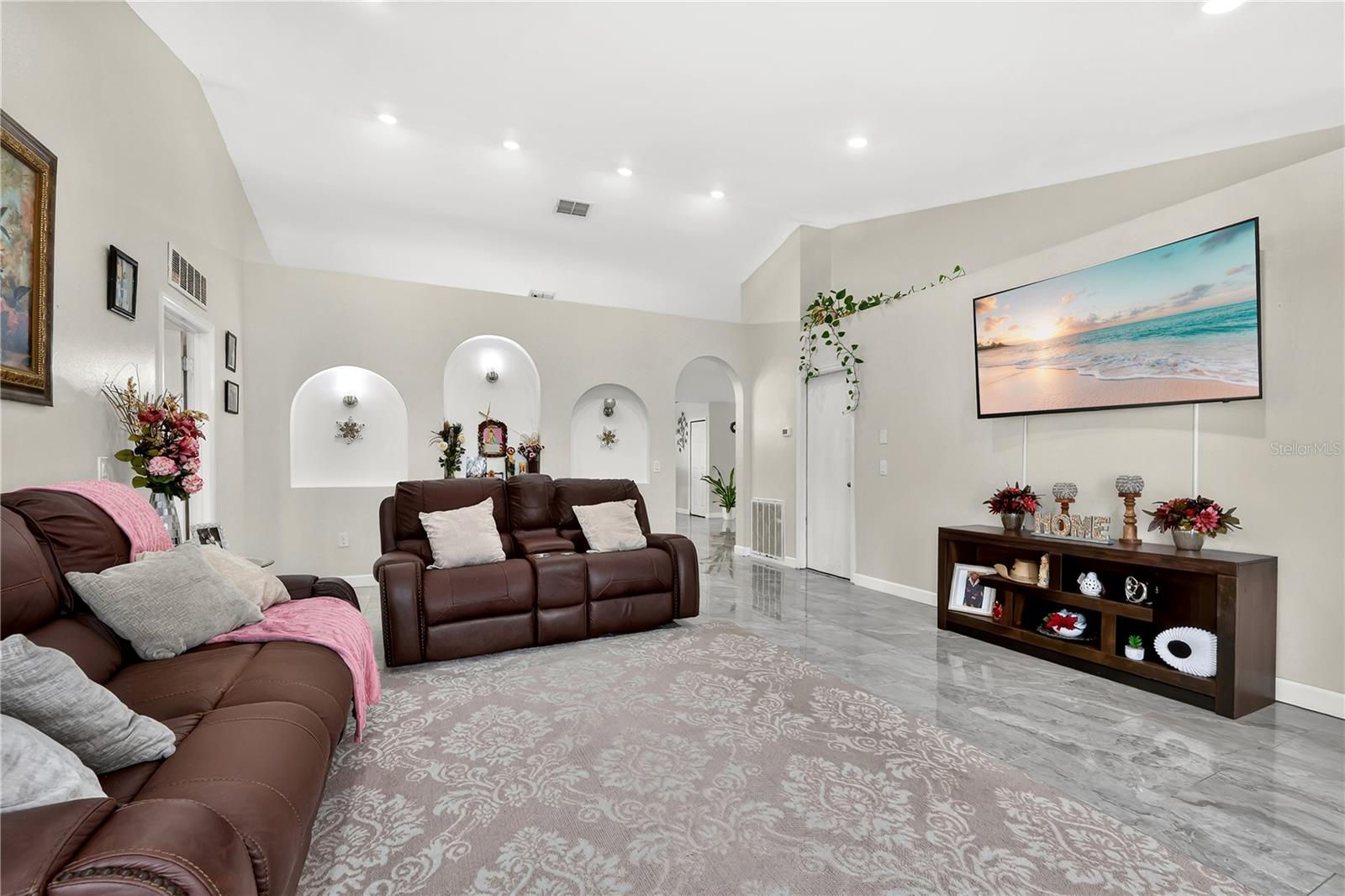 Image 4 of 32 For 3655 Wellington Lane