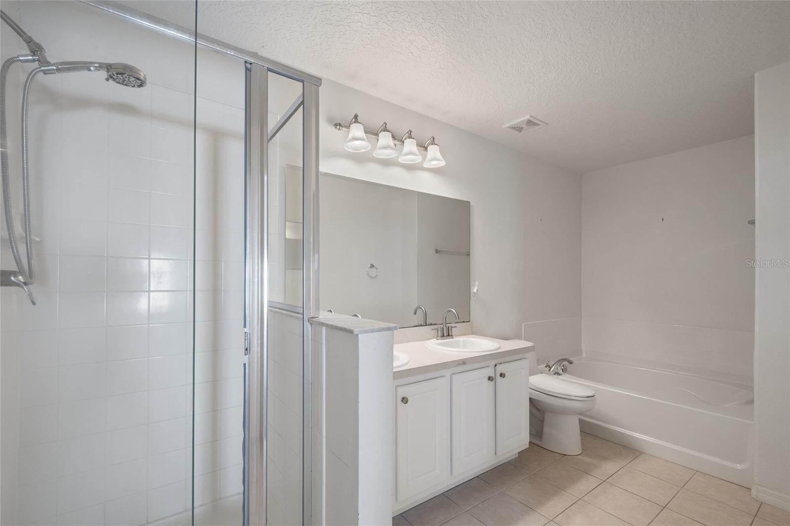 Image 13 of 24 For 583 Vicks Landing Drive