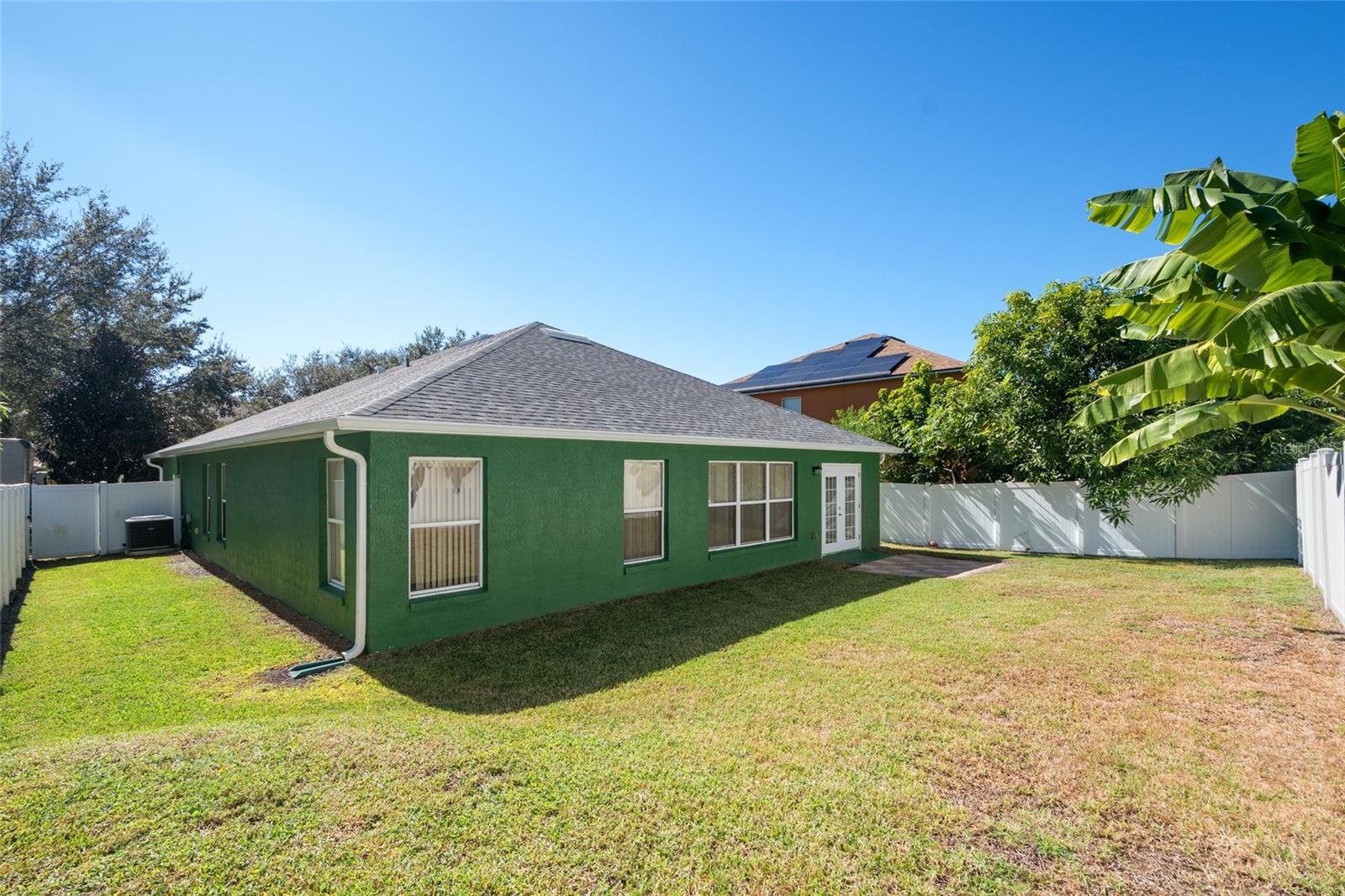 Image 22 of 24 For 583 Vicks Landing Drive