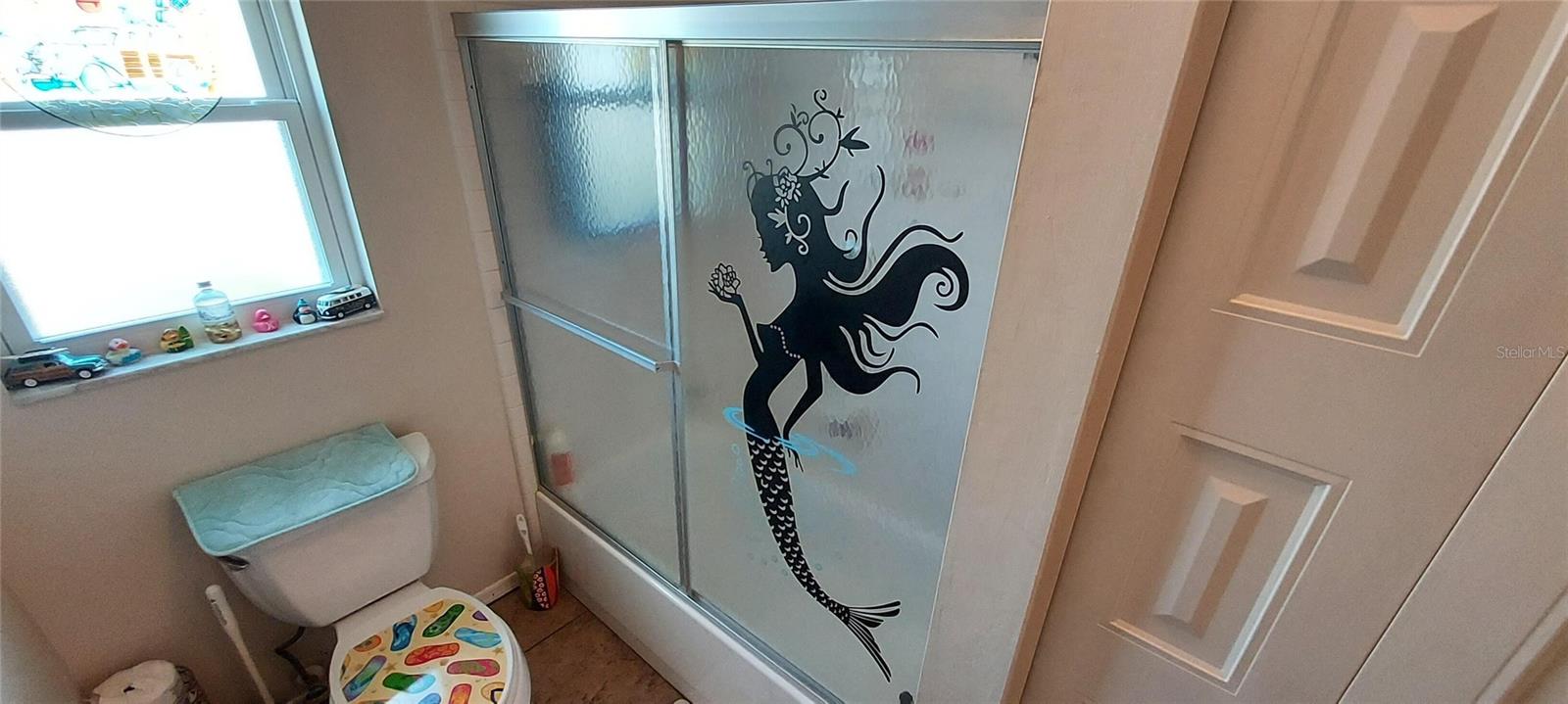 Image 11 of 39 For 906 Bluewater Drive