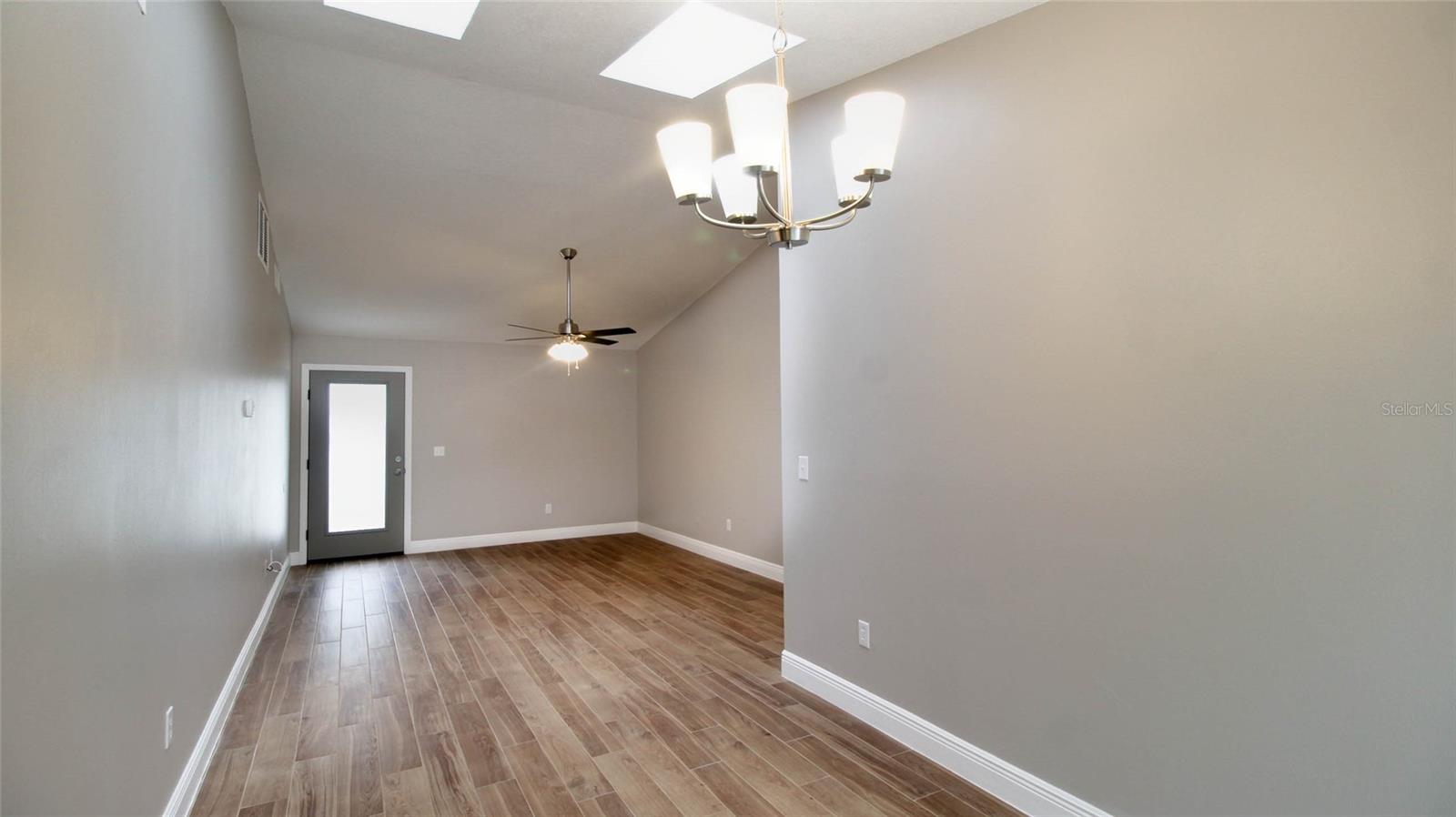 Image 8 of 15 For 1503 Muriel Street