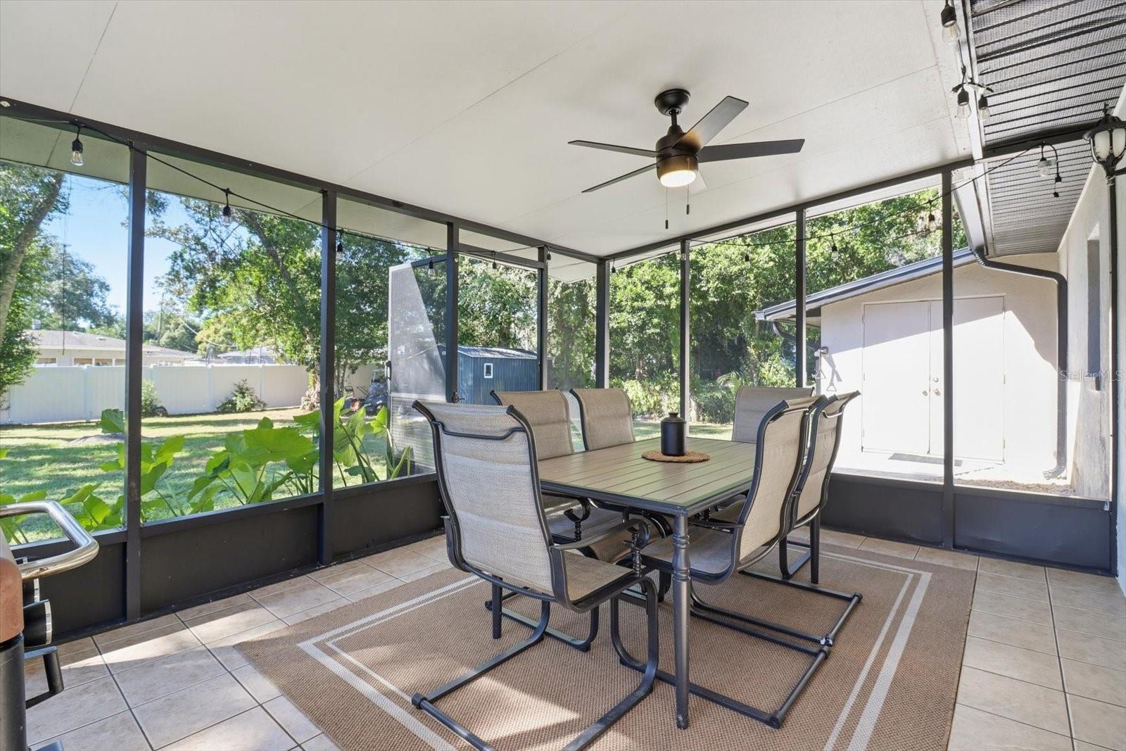 Image 27 of 49 For 807 Hollywood Circle