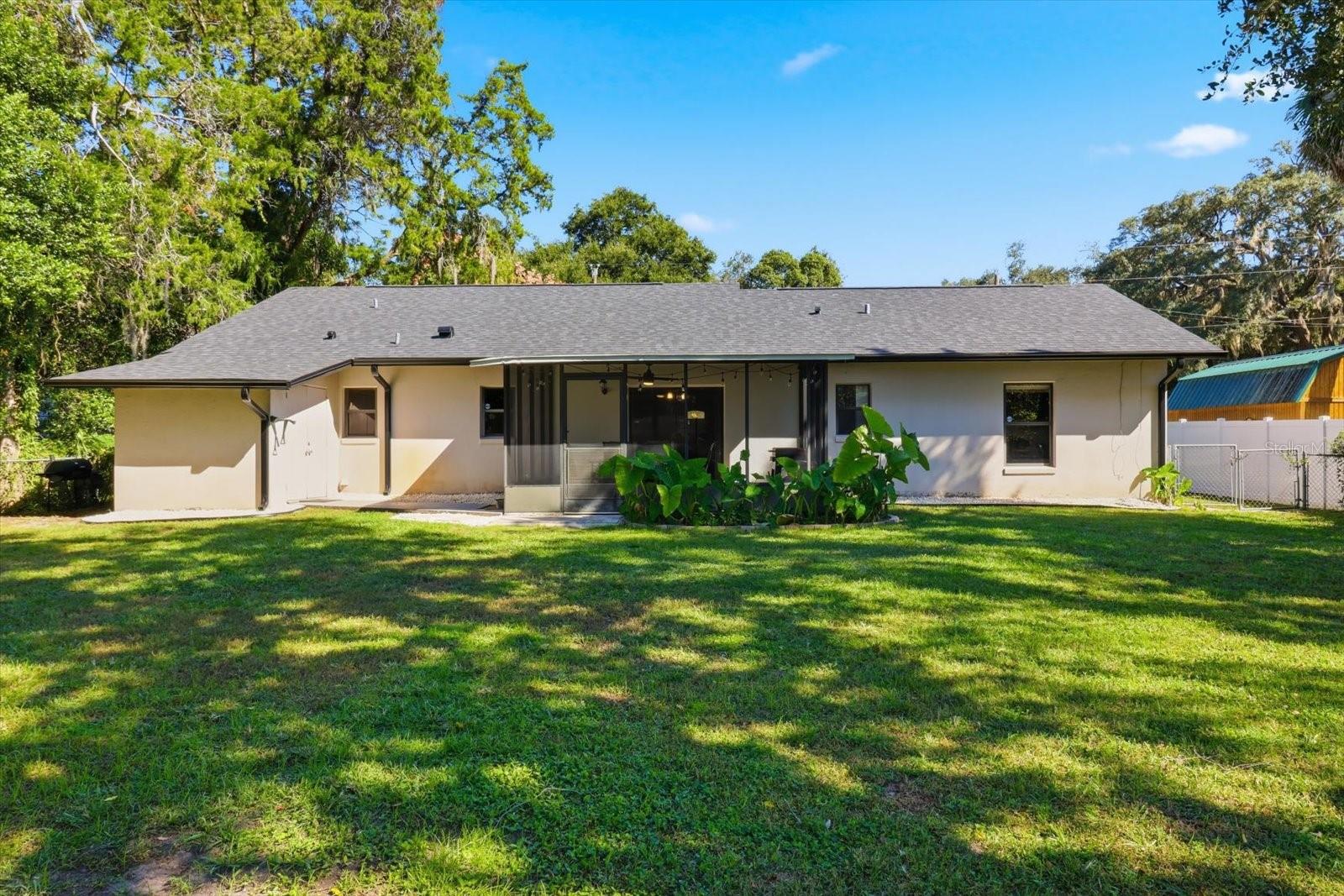 Image 30 of 49 For 807 Hollywood Circle