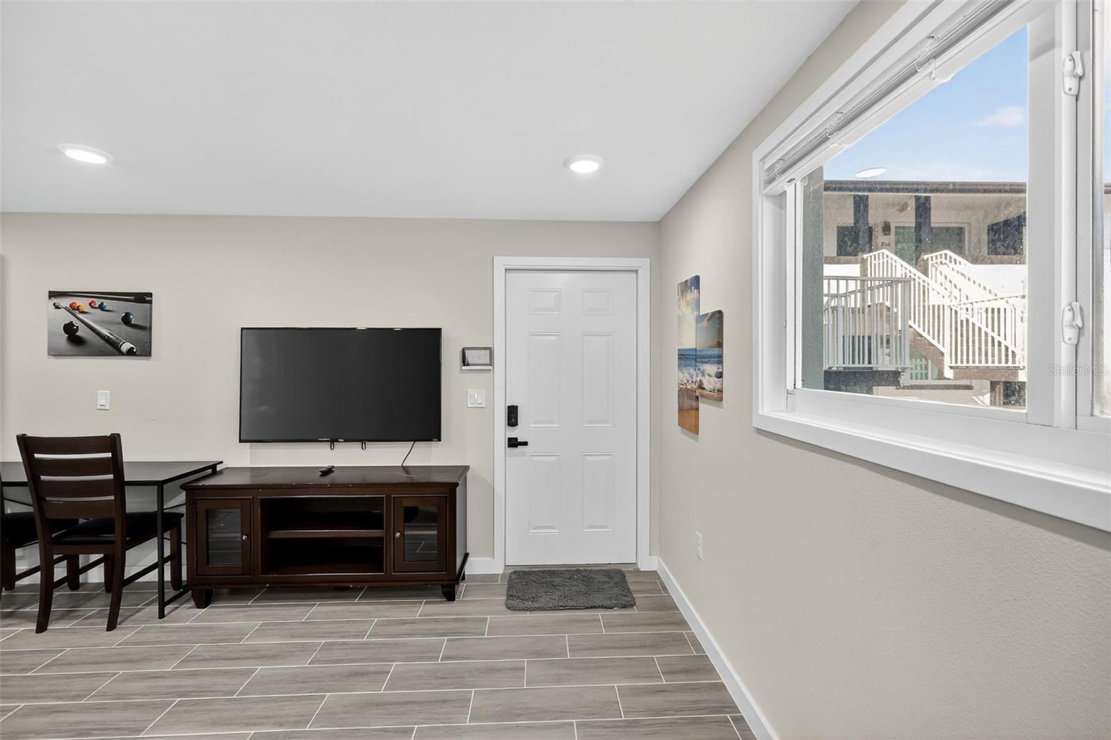 Image 18 of 28 For 624 Braddock Avenue 105