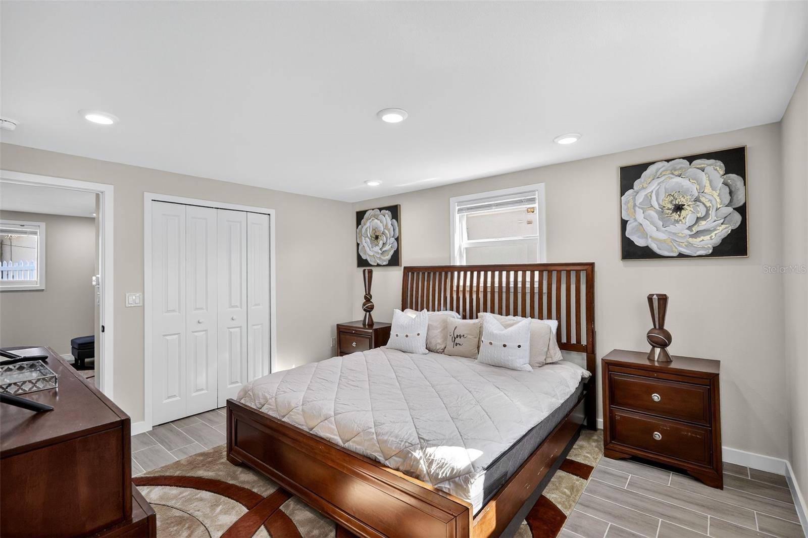 Image 23 of 28 For 624 Braddock Avenue 105