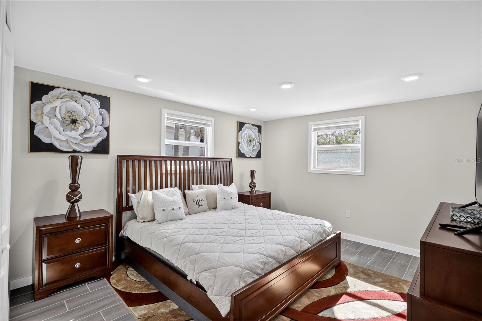 Image 25 of 28 For 624 Braddock Avenue 105