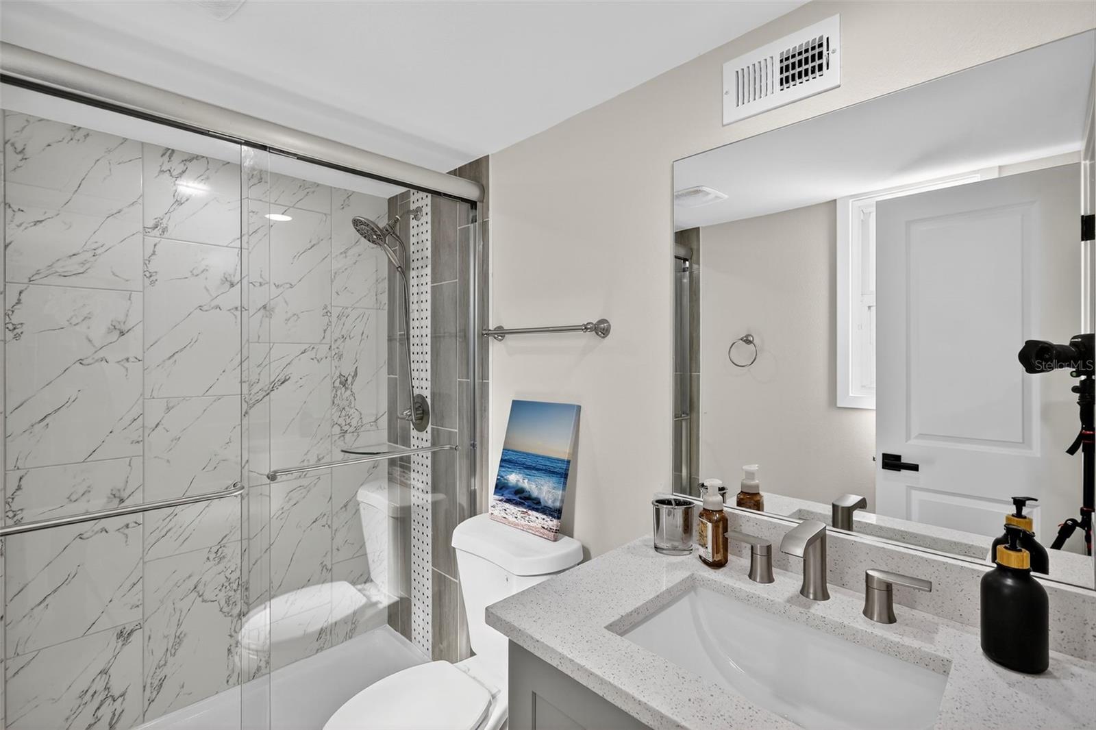 Image 29 of 30 For 624 Braddock Avenue 105