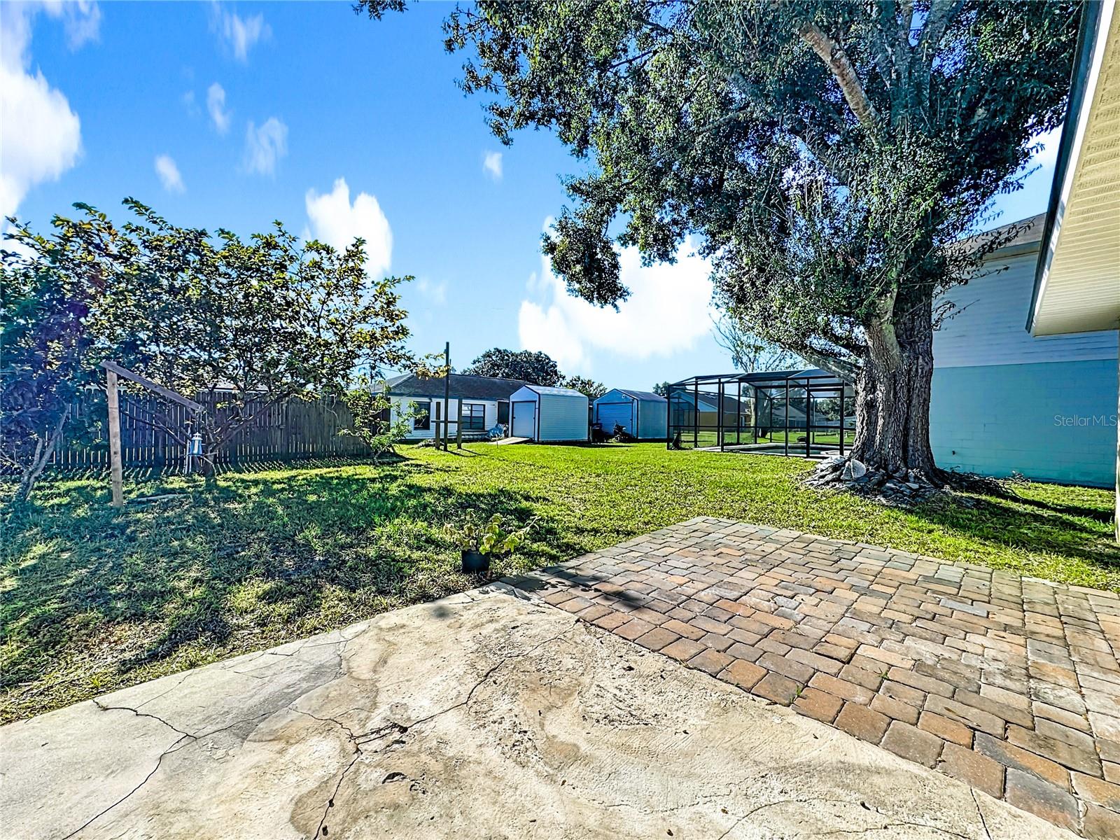 Image 26 of 47 For 203 Magellan Drive