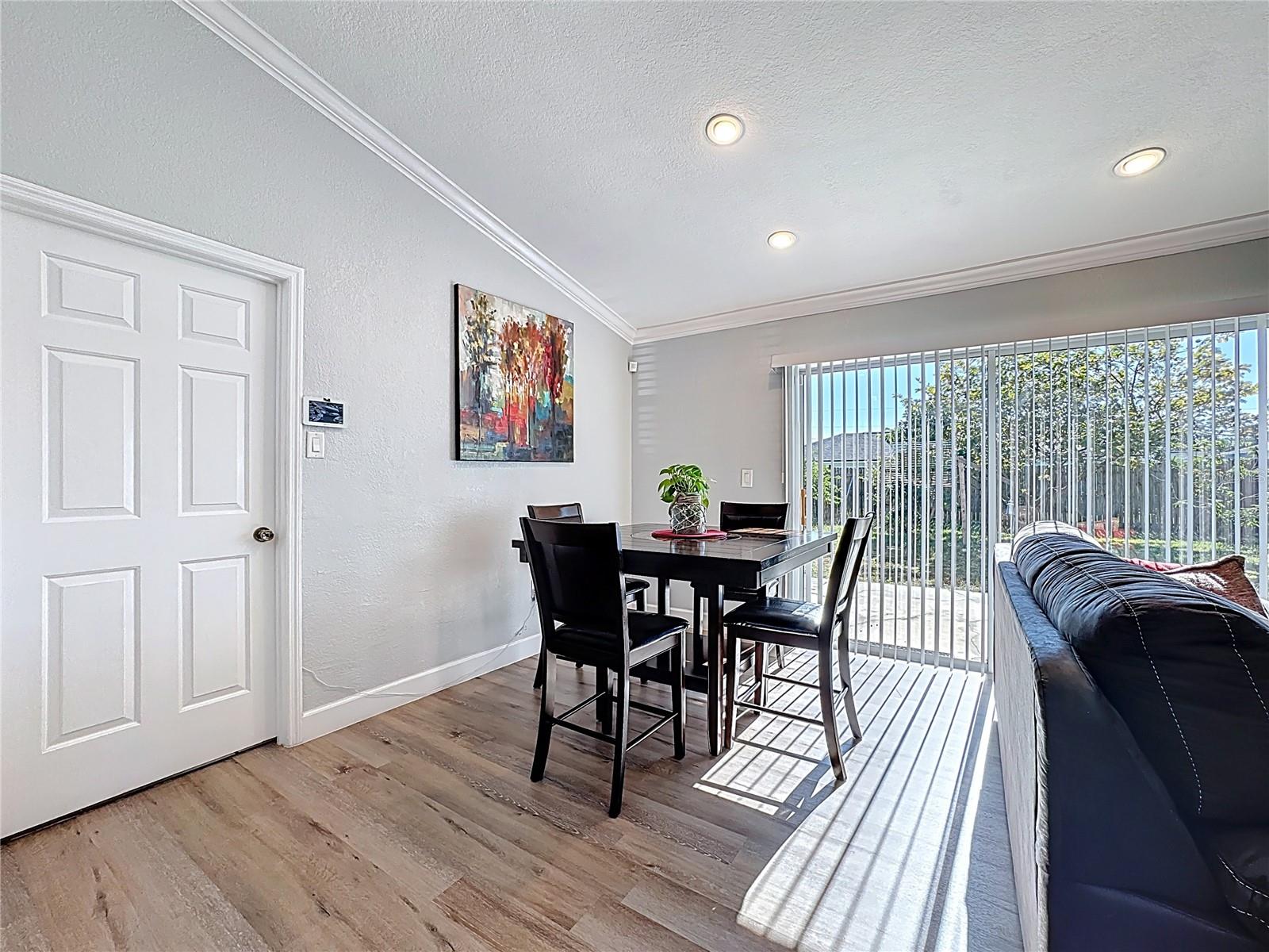 Image 6 of 47 For 203 Magellan Drive