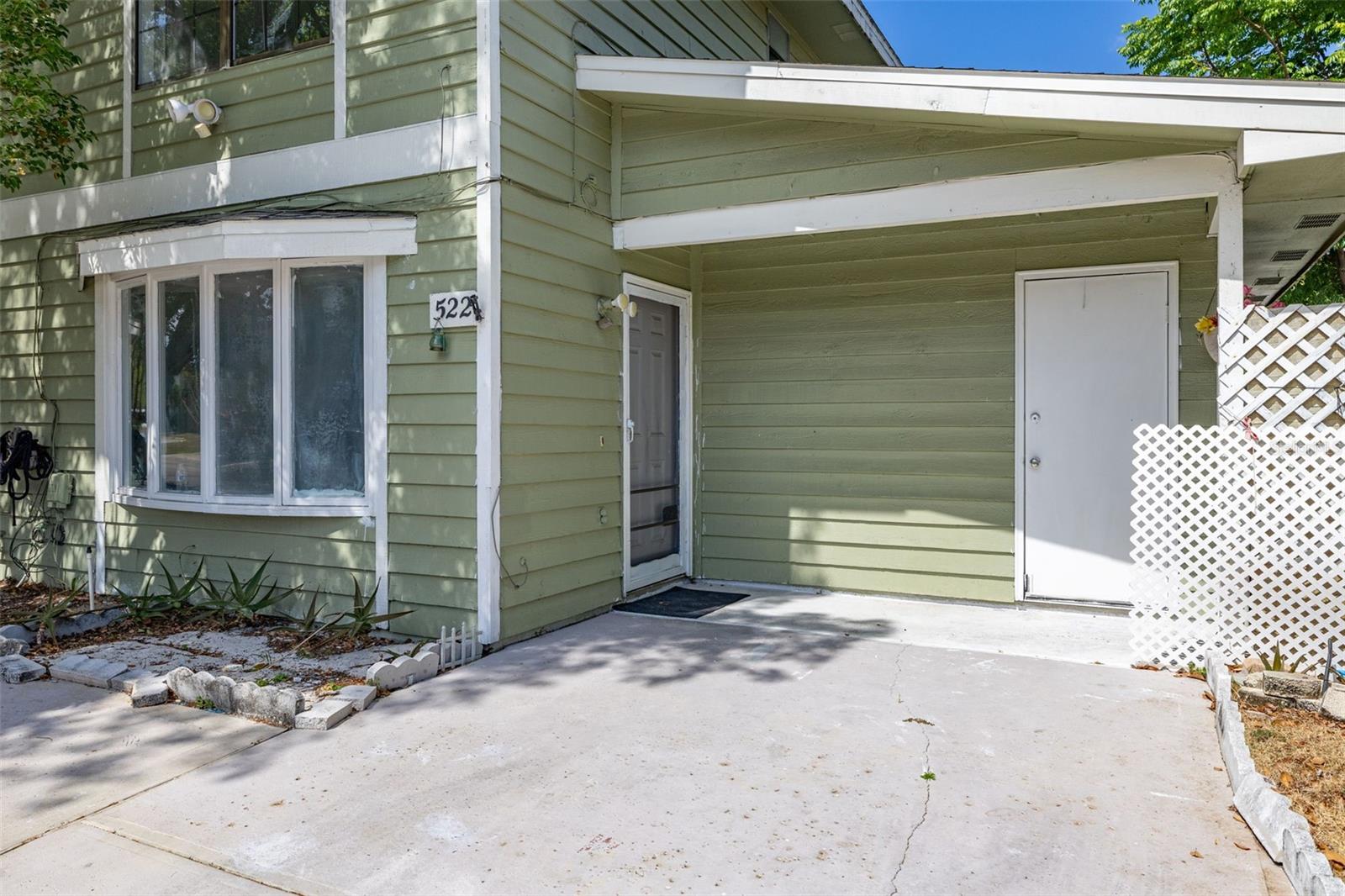 Image 26 of 33 For 522 Boxelder Avenue