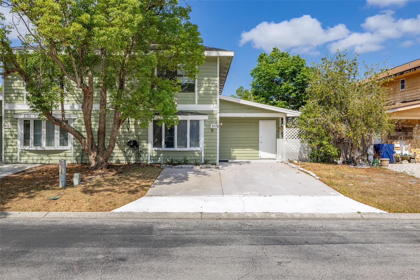 Image 4 of 33 For 522 Boxelder Avenue