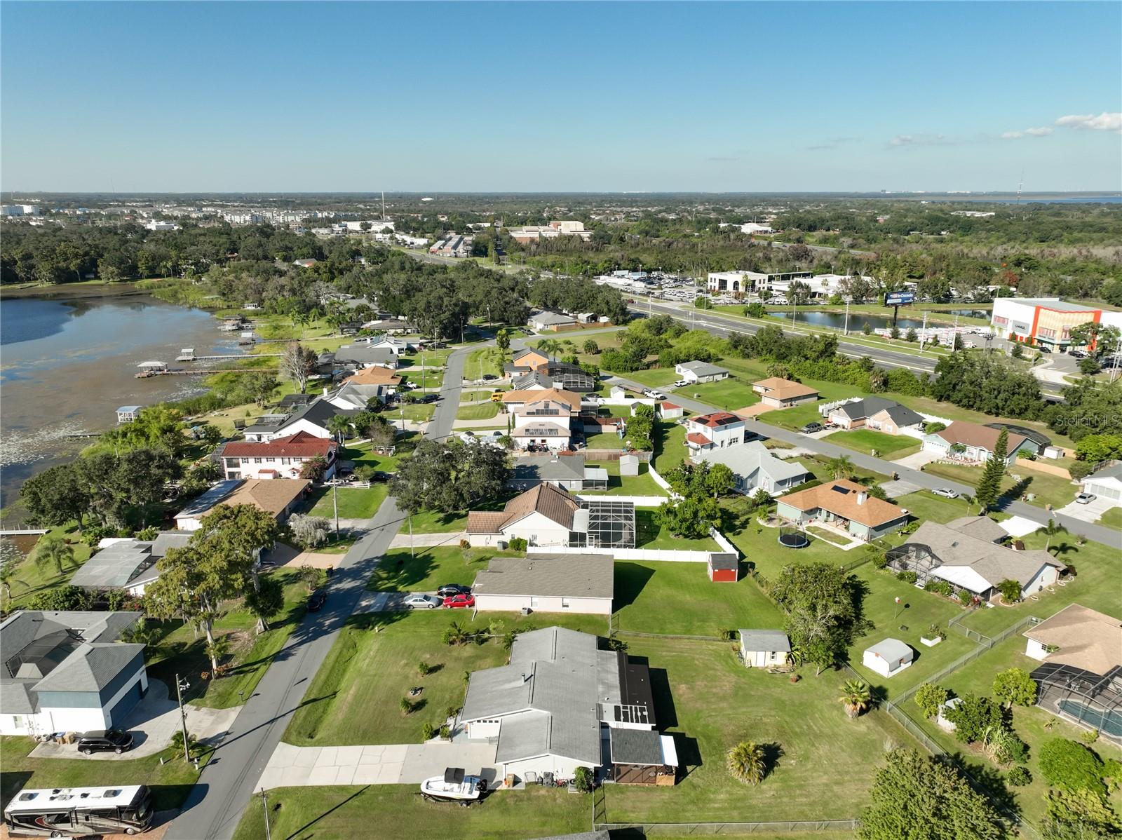 Image 6 of 79 For 1395 Emerald Drive