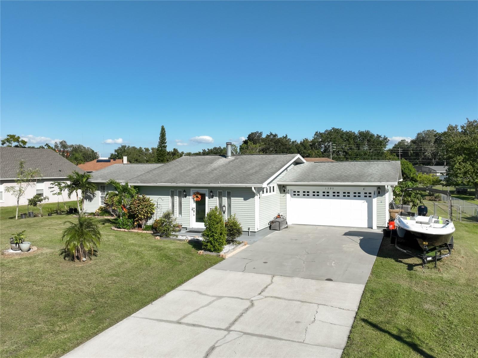 Image 72 of 79 For 1395 Emerald Drive