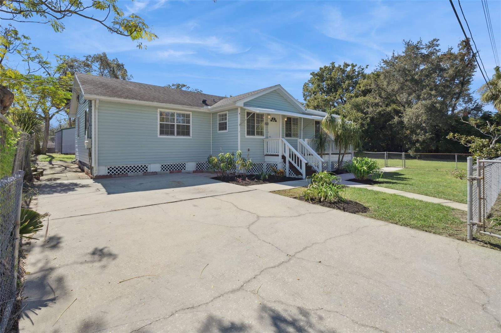 Image 2 of 48 For 507 Oakland Avenue