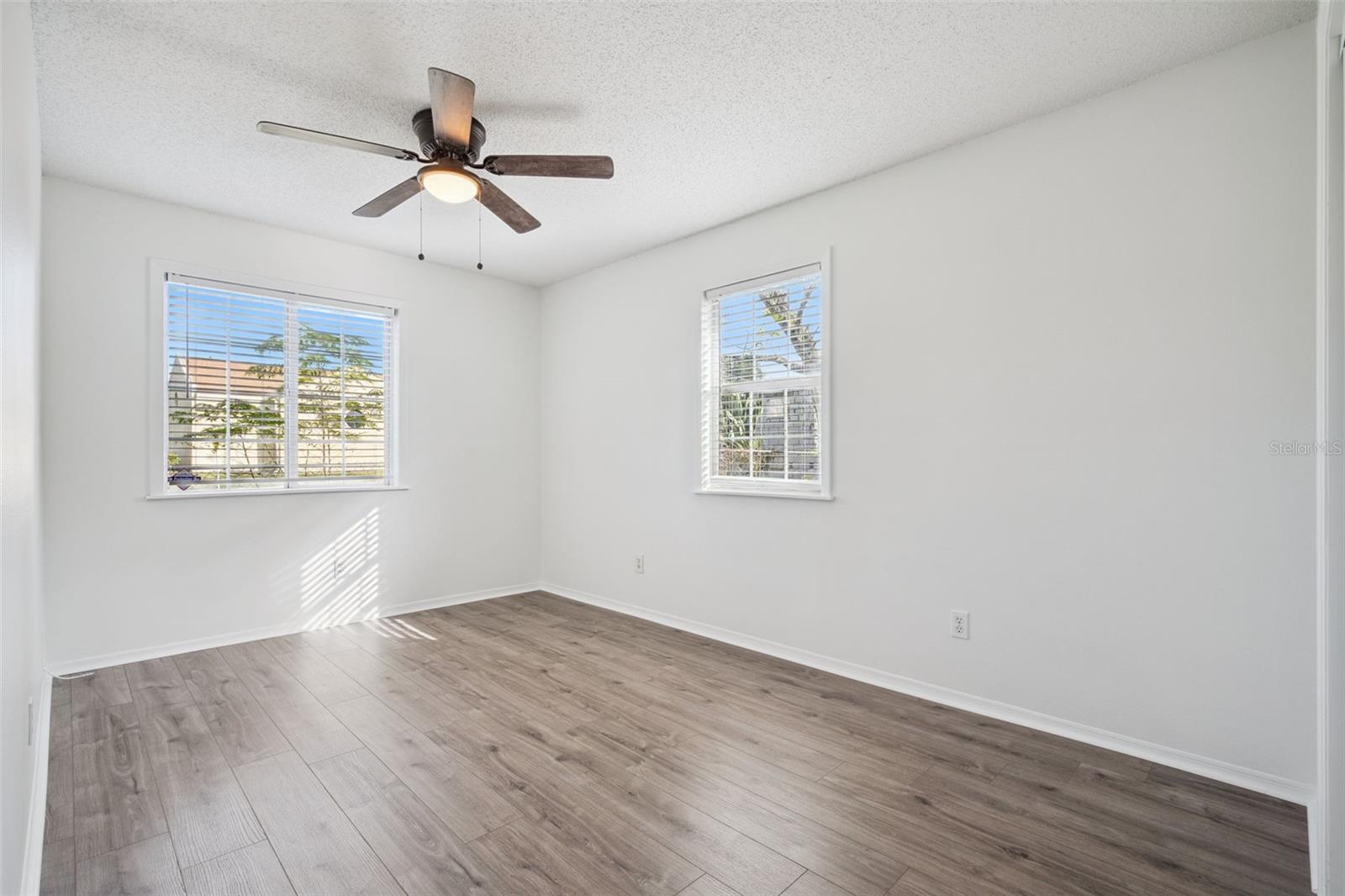 Image 24 of 48 For 507 Oakland Avenue