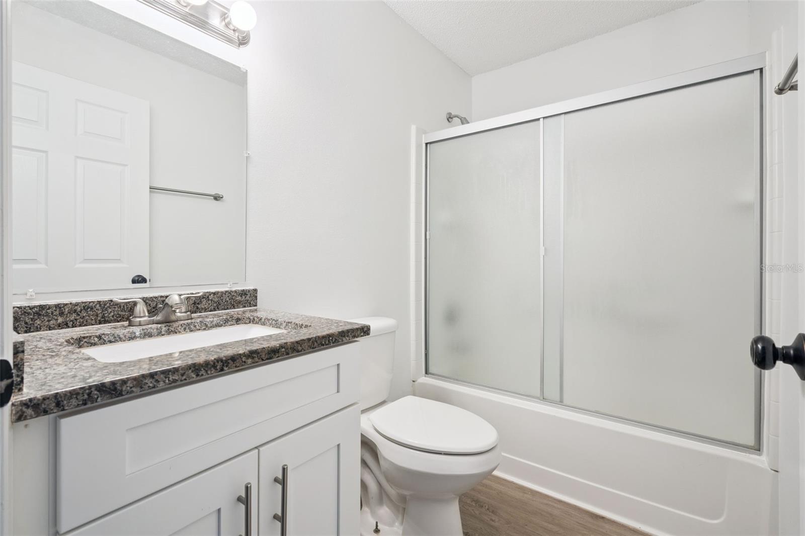 Image 28 of 48 For 507 Oakland Avenue