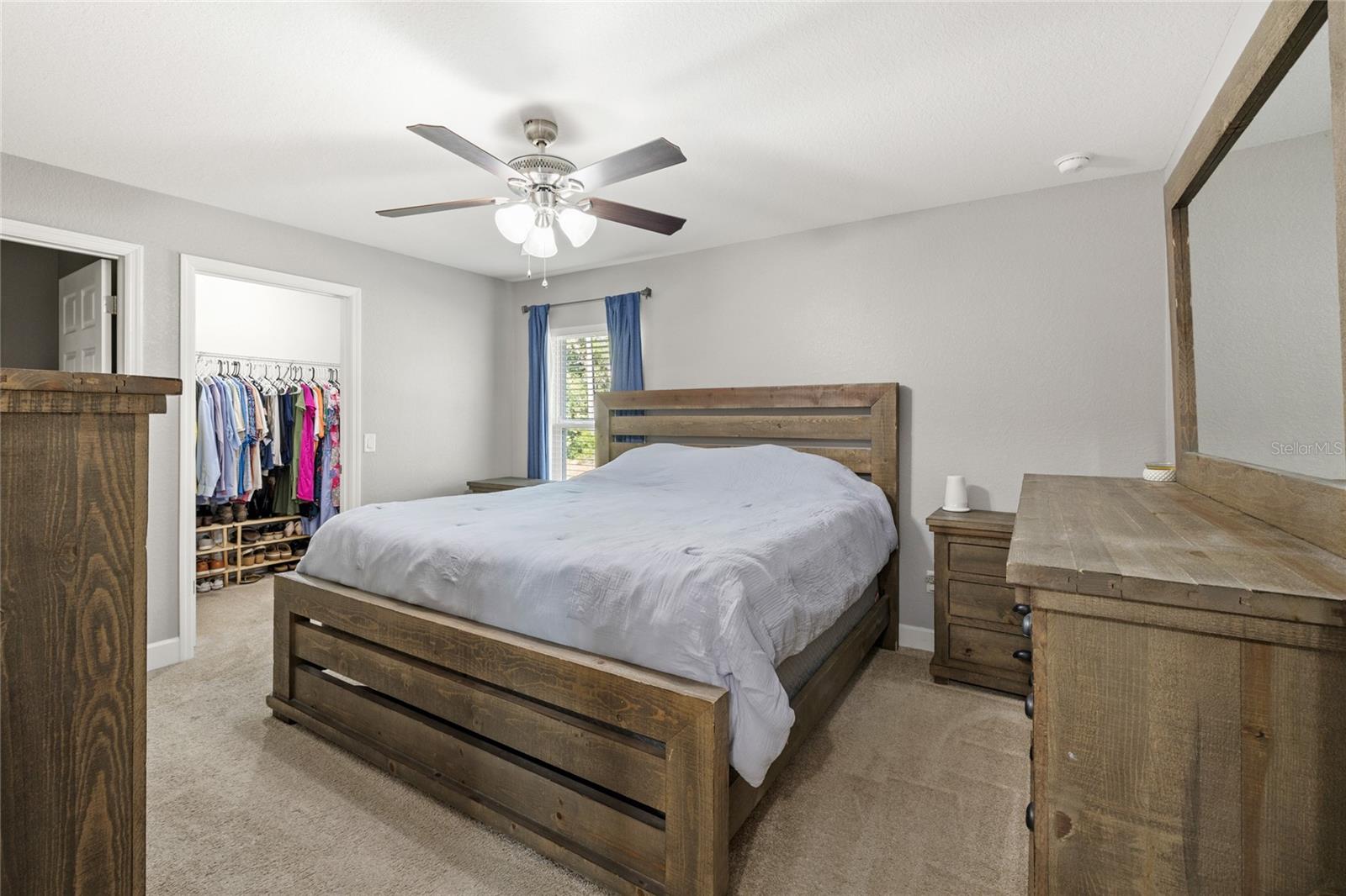 Listing photo id 9 for 163 Marion Oaks Pass